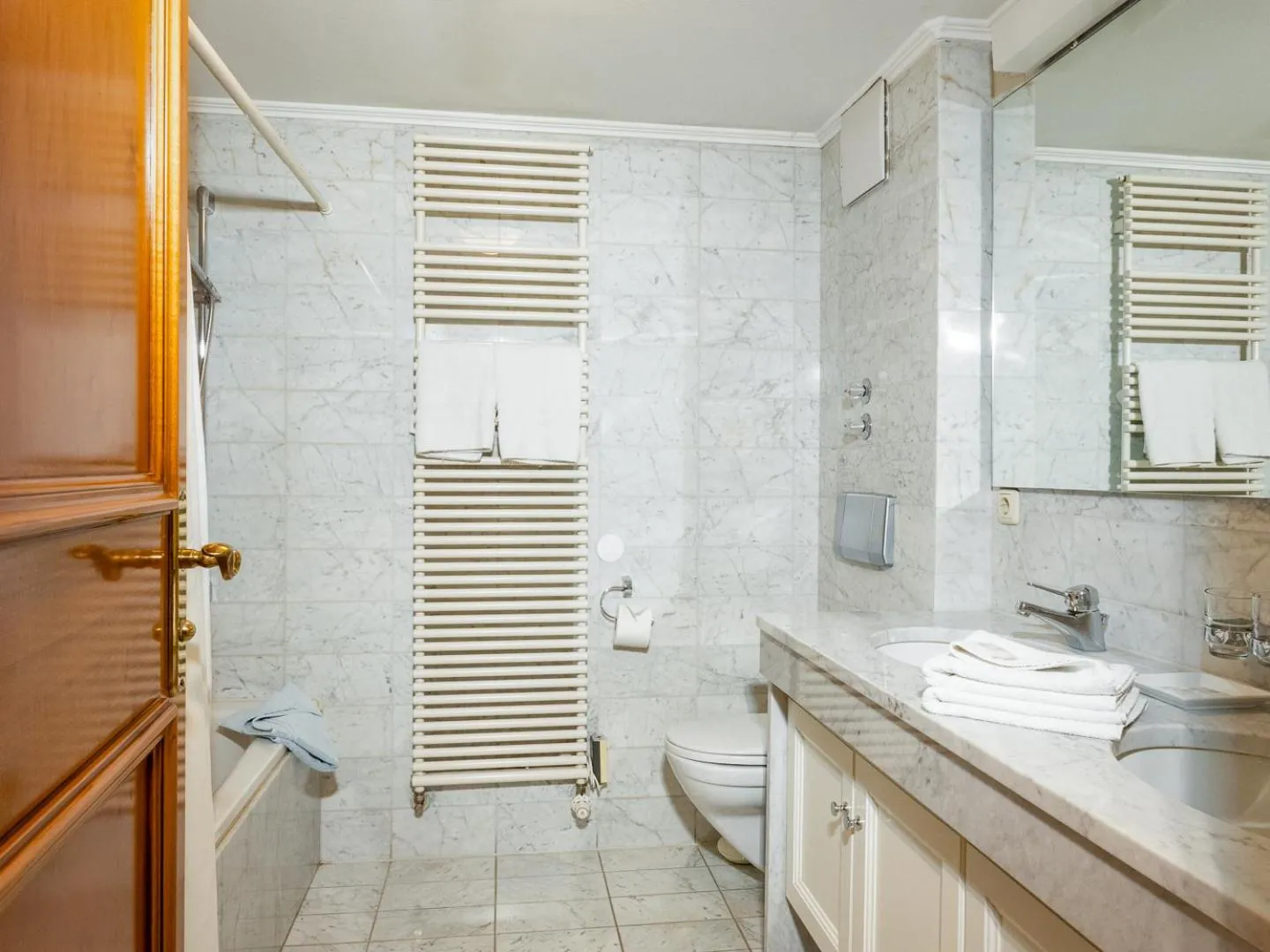 Bathroom in Hotel Geiger