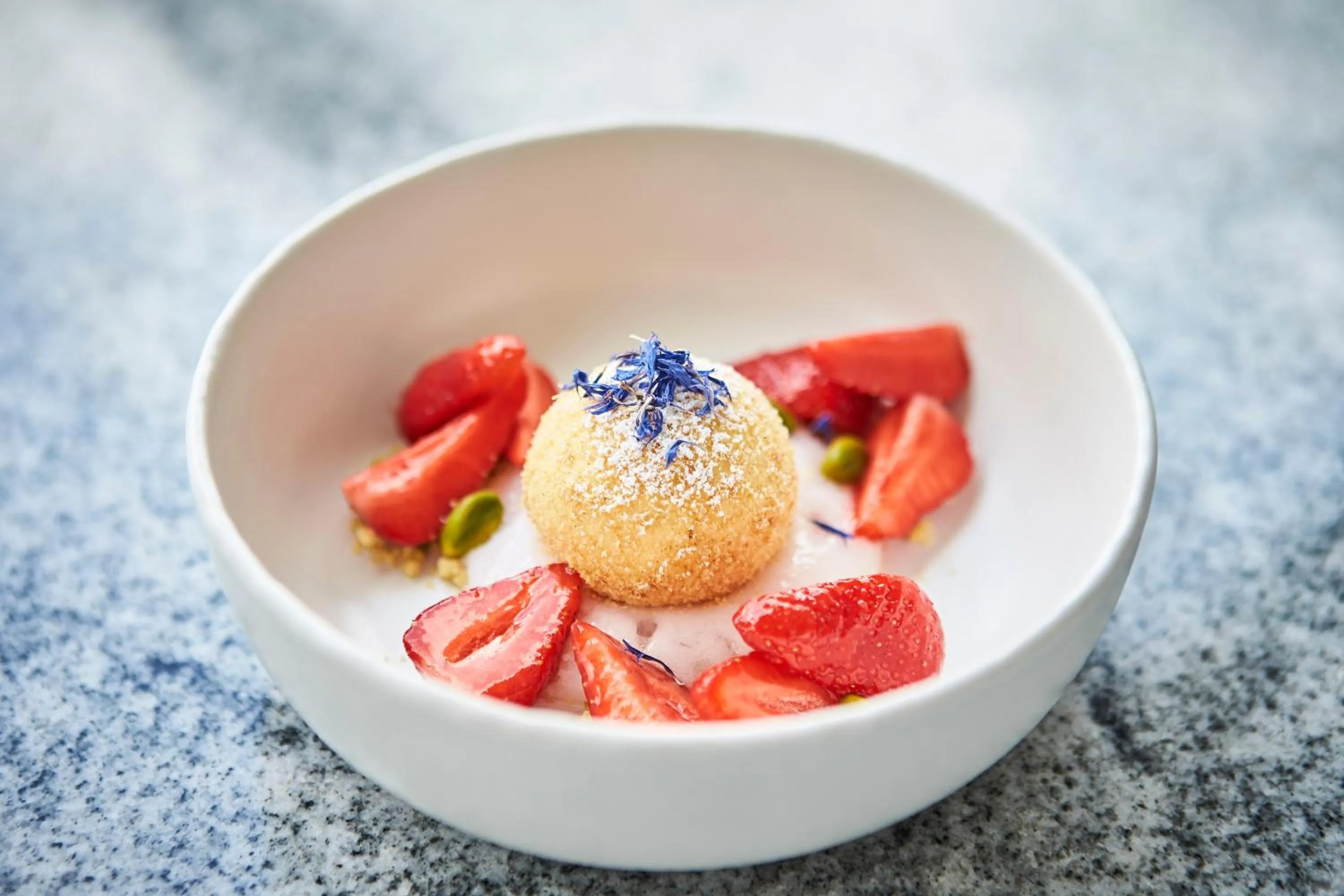 Restaurant/places to eat in Falkensteiner Schlosshotel Velden – The Leading Hotels of the World