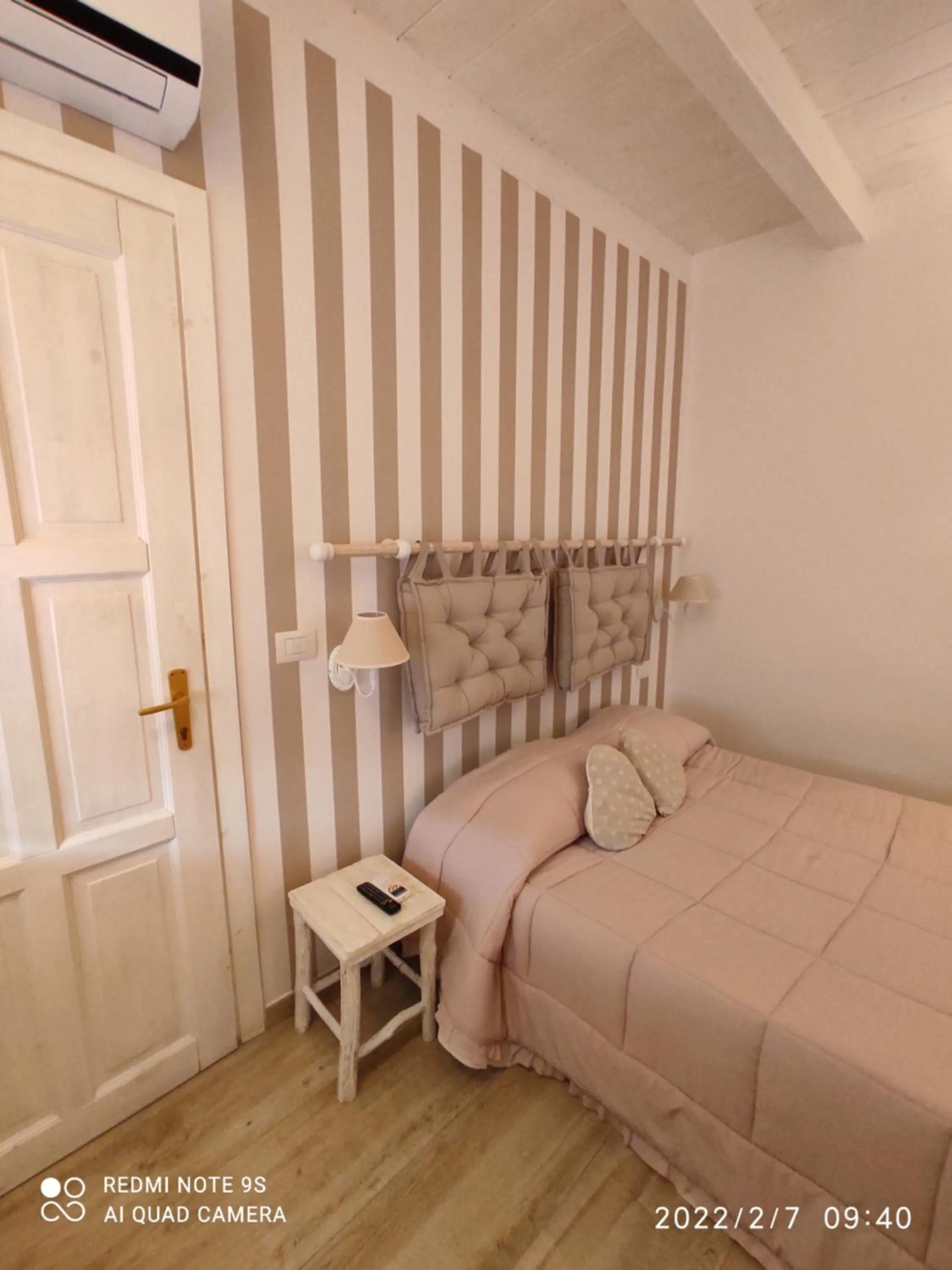 Bed in B&B La Maison Del Borgo Antico