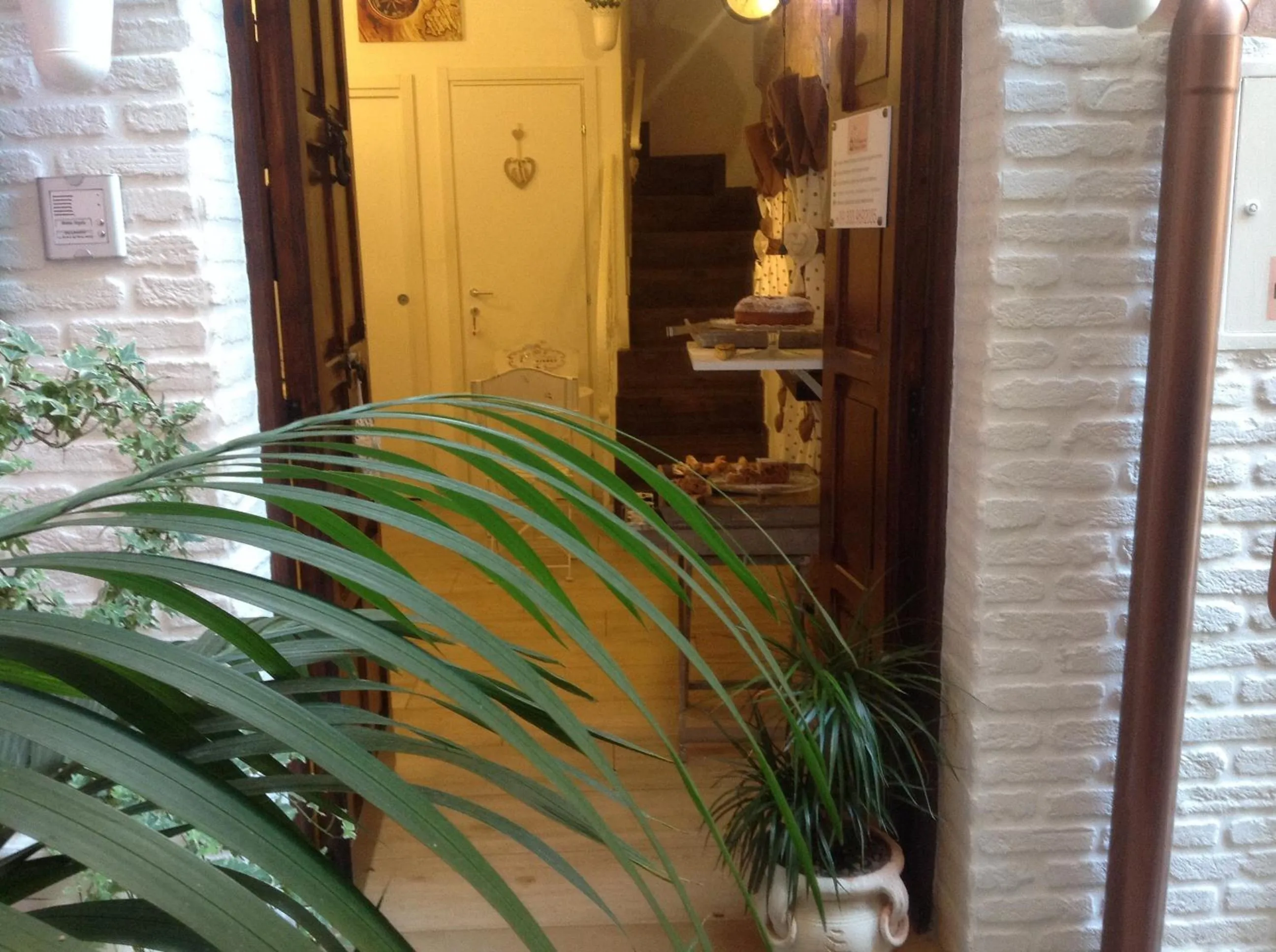 Facade/entrance in B&B La Maison Del Borgo Antico