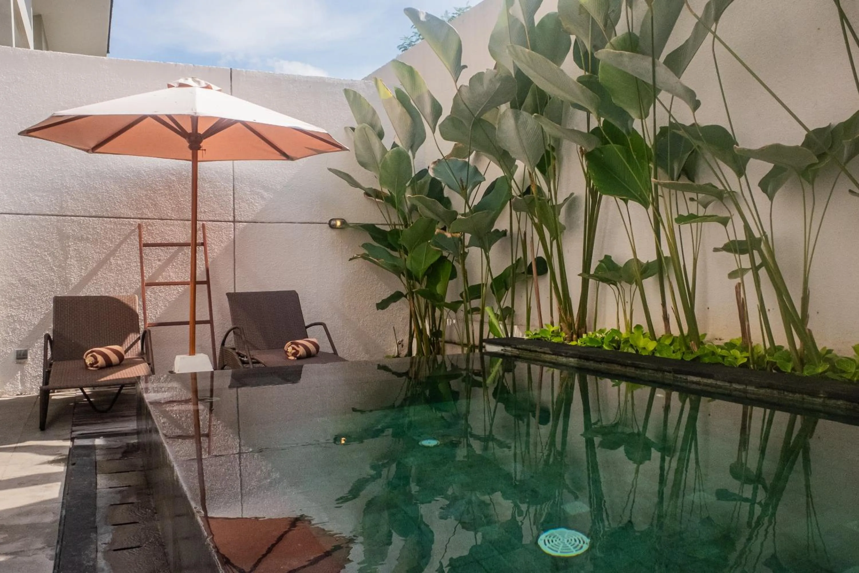 Swimming pool in Kayumas Seminyak Resort