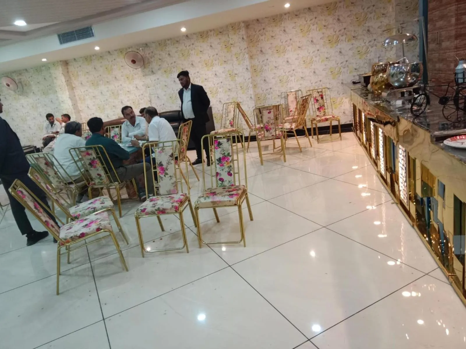 Breakfast in DUDI HOTEL