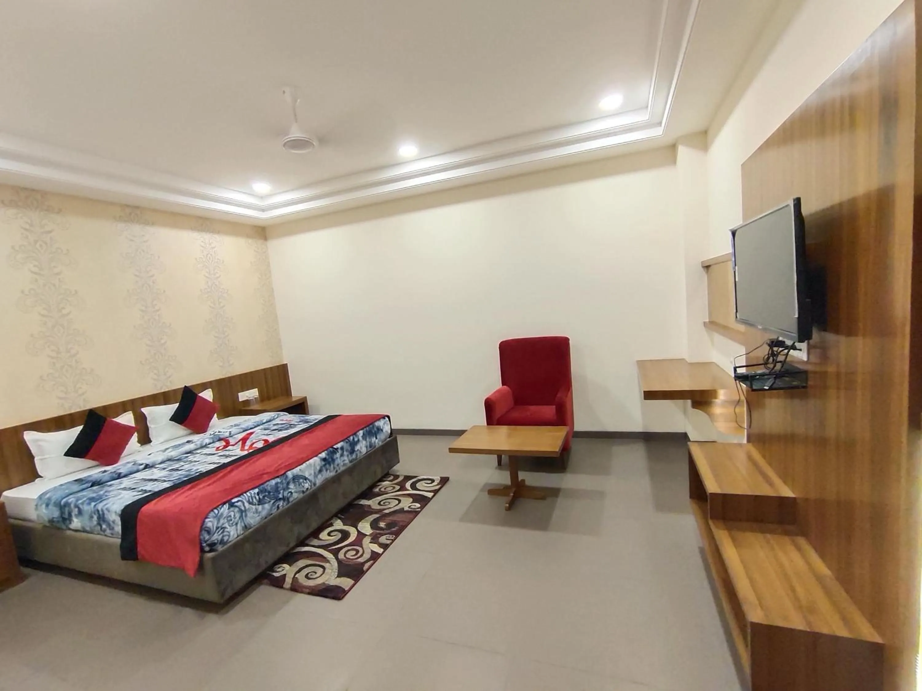 Property building, Bed in DUDI HOTEL