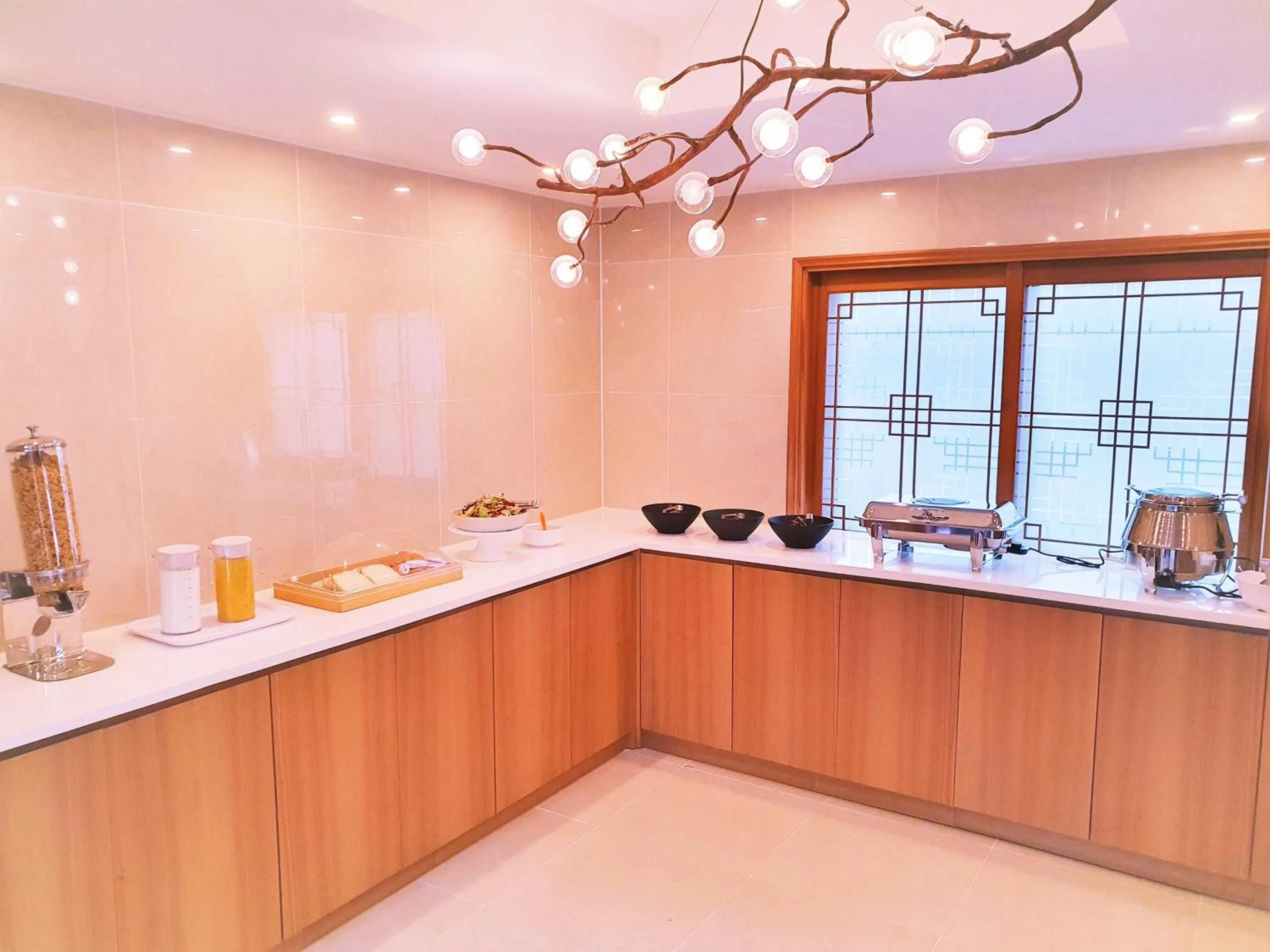 Buffet breakfast in Uneed Hotel