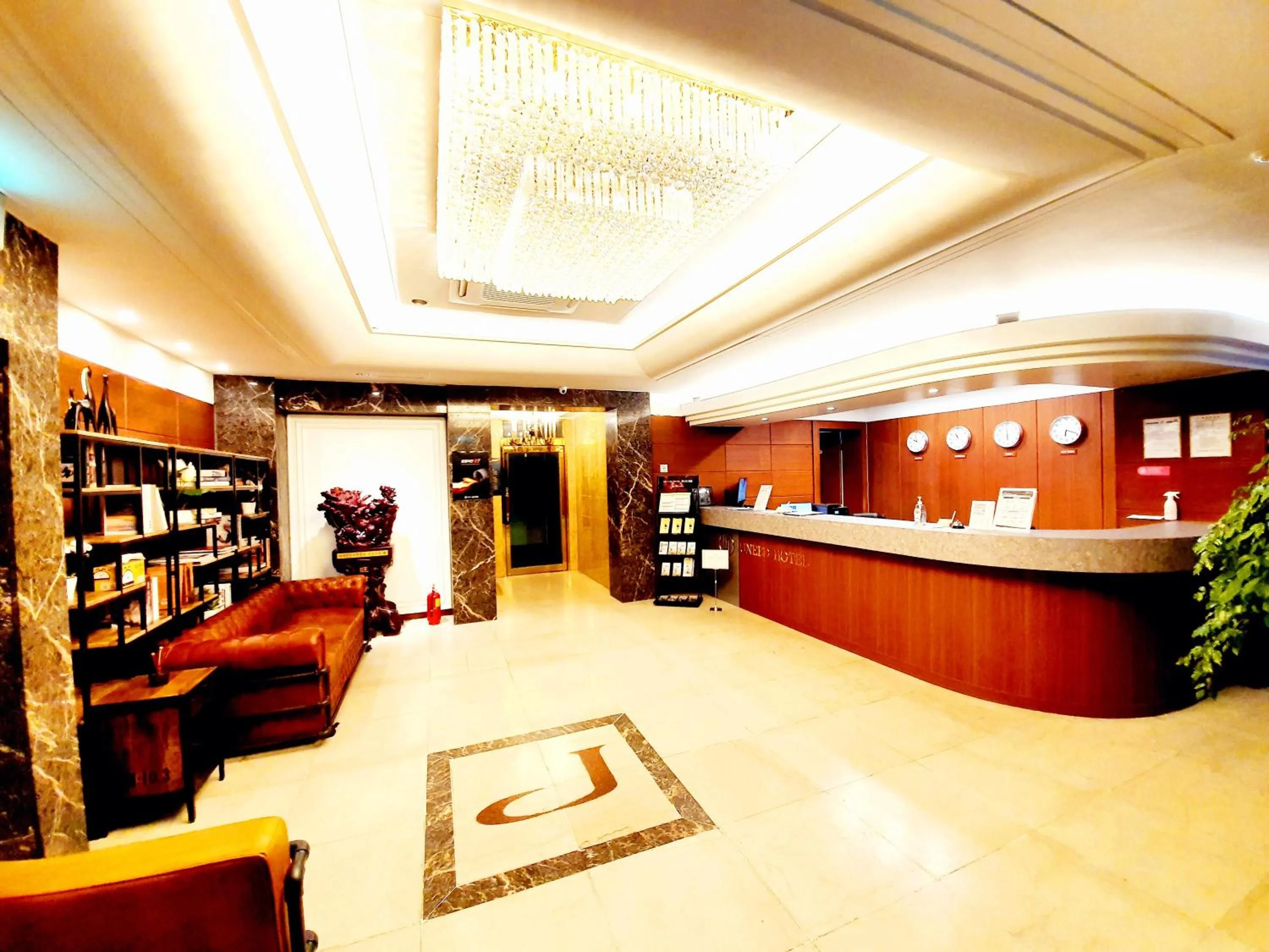 Lobby or reception in Uneed Hotel
