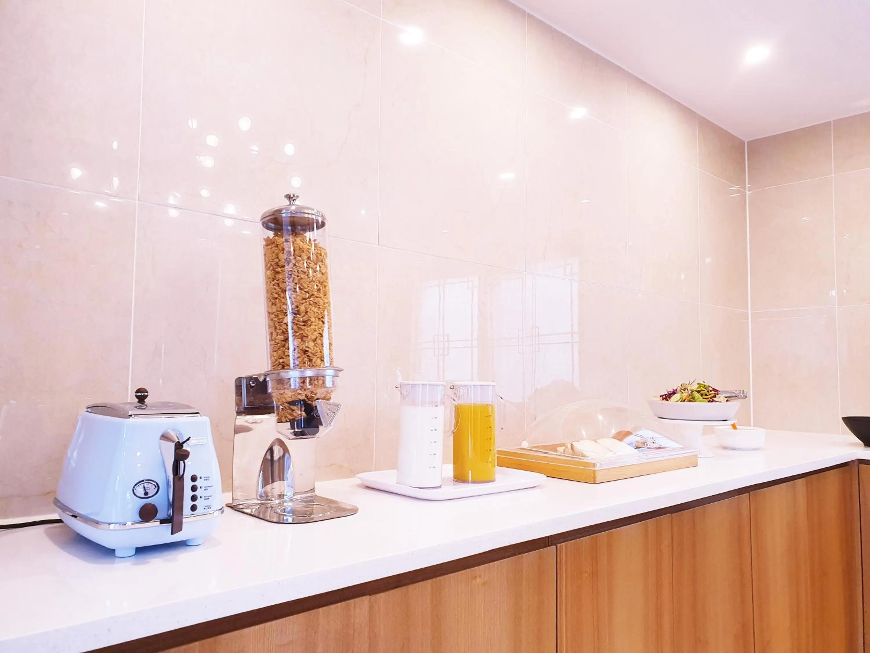 Buffet breakfast in Uneed Hotel