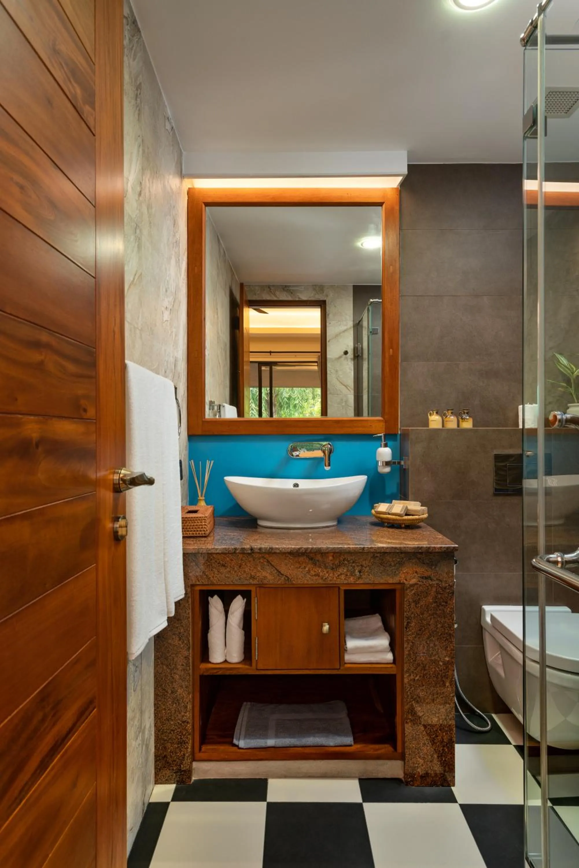 Toilet in Moksha at Kitulgala - Rainforest Boutique Hotel