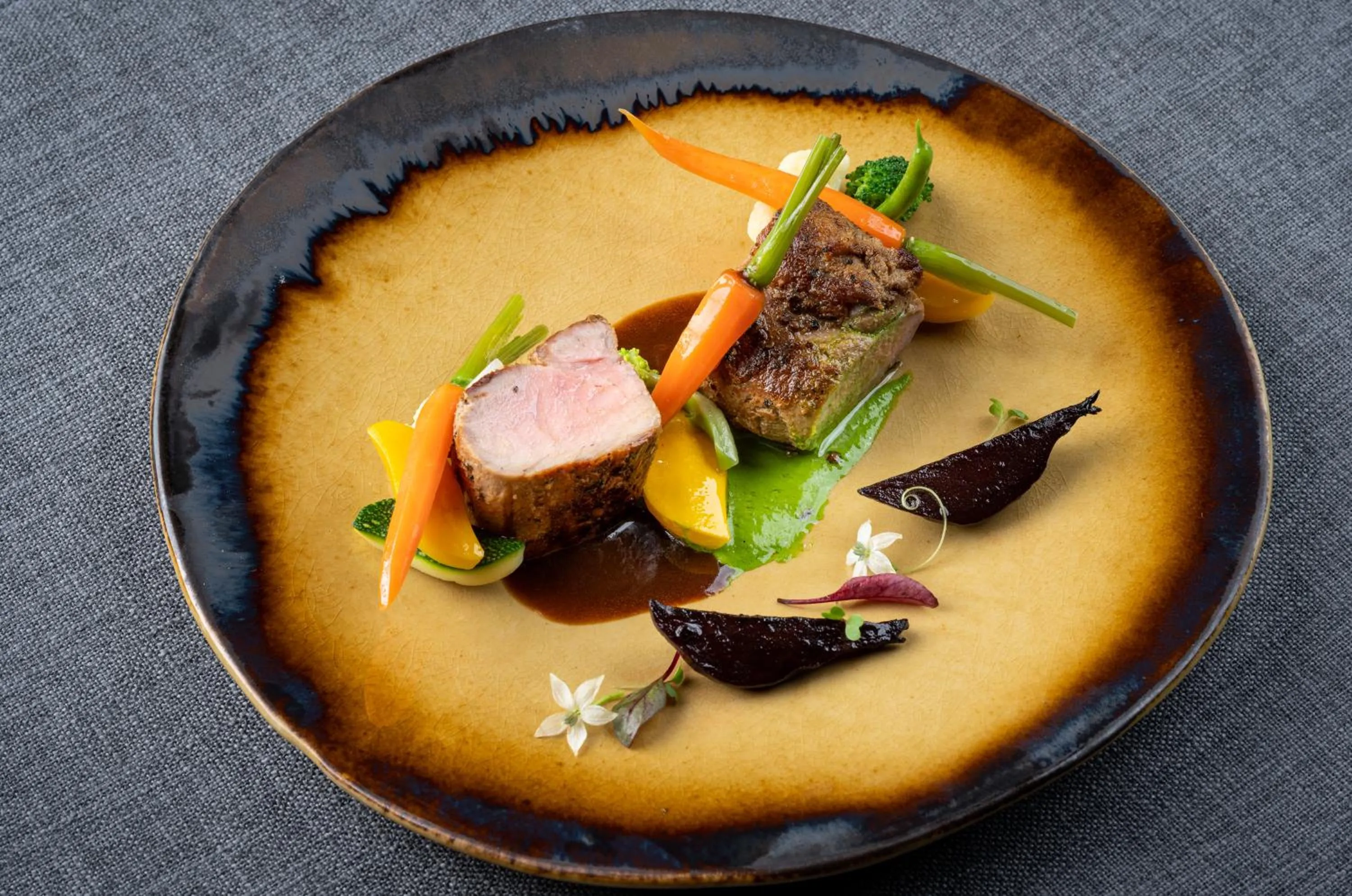 Food and drinks in Moksha at Kitulgala - Rainforest Boutique Hotel