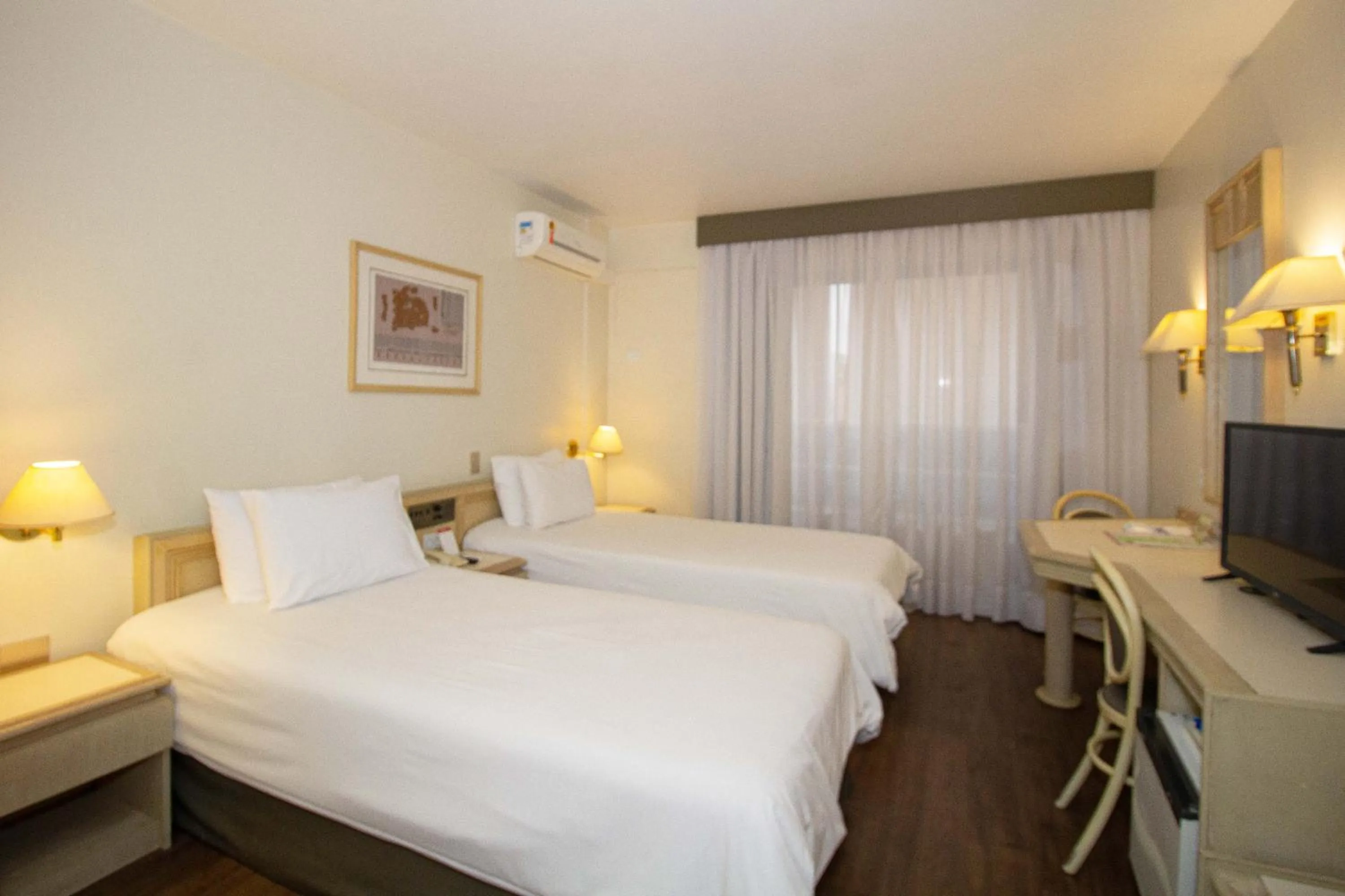 Photo of the whole room, Bed in Trevi Hotel e Business