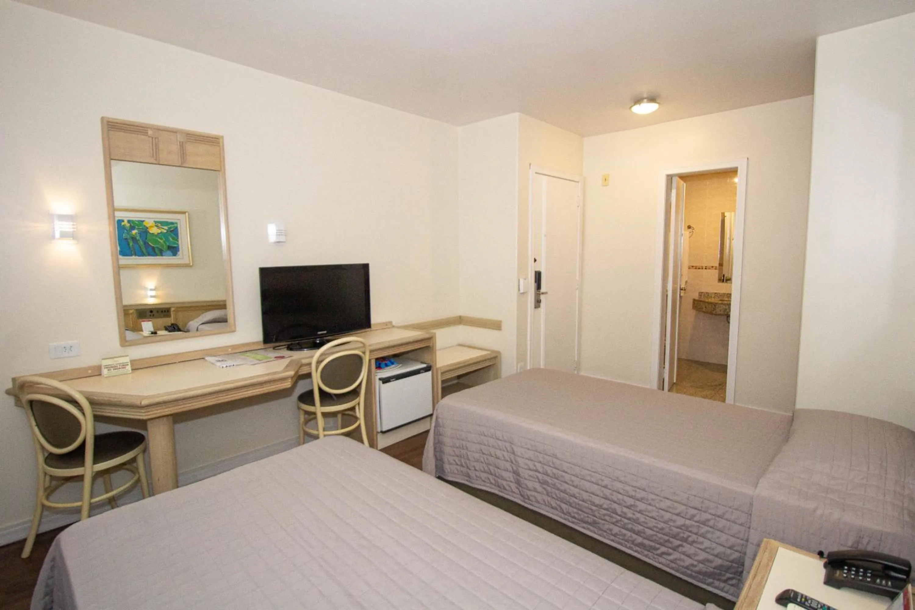 Bed in Trevi Hotel e Business