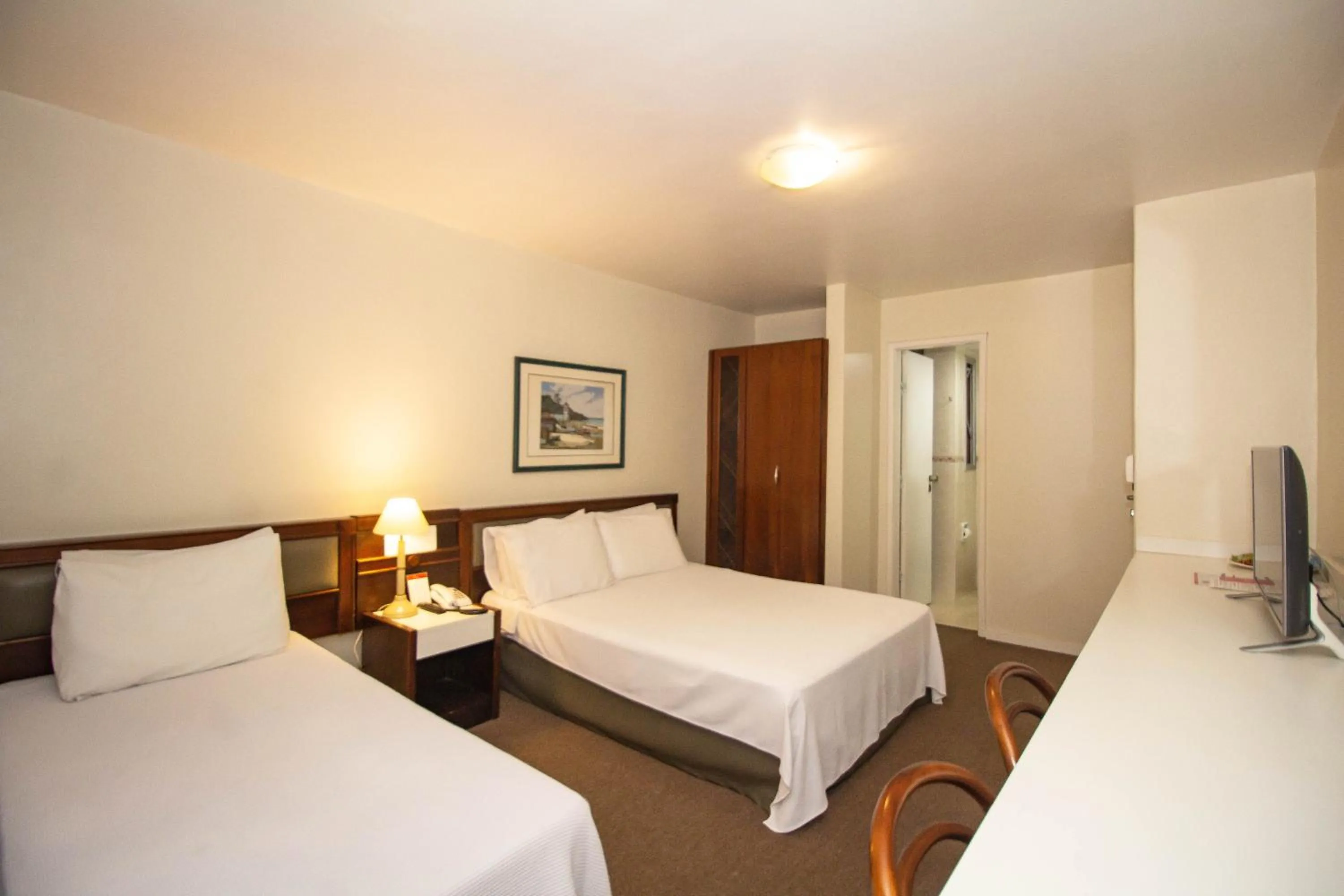 Photo of the whole room, Bed in Trevi Hotel e Business