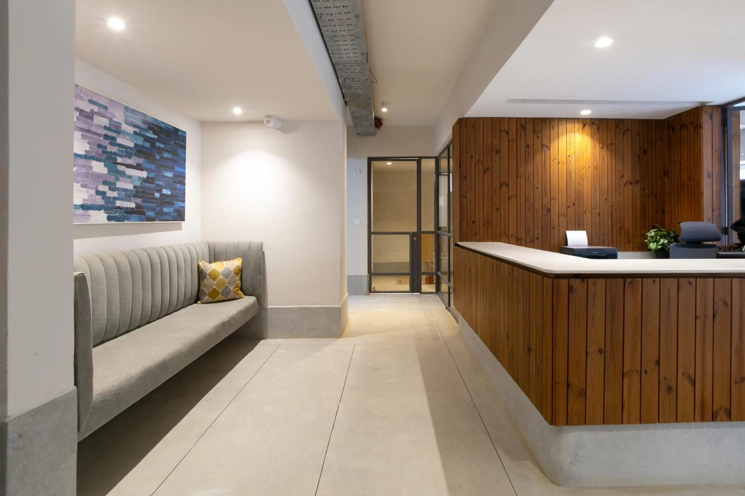 Lobby or reception in Kozi Suites Nairobi Airport