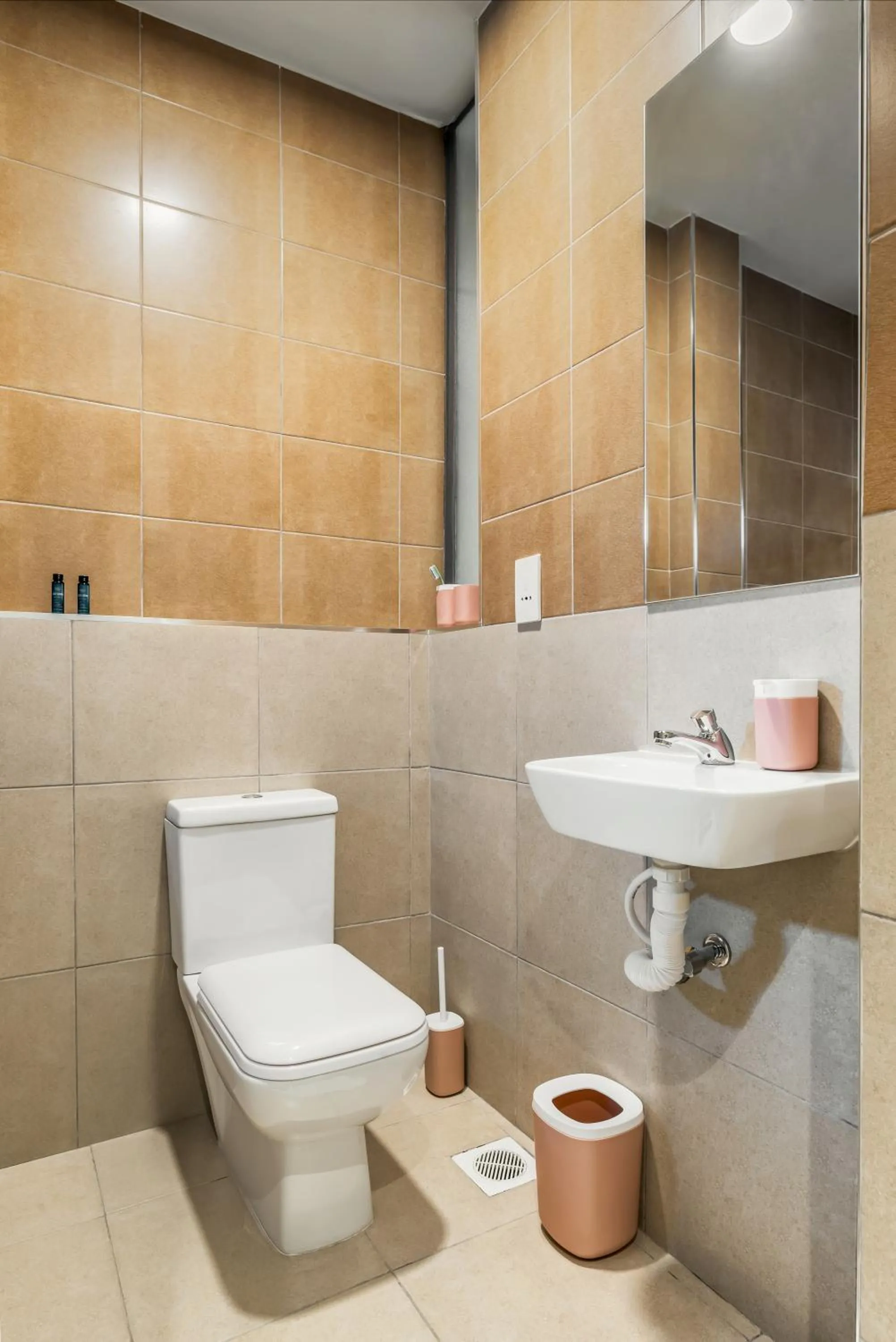 Bathroom in Kozi Suites Nairobi Airport