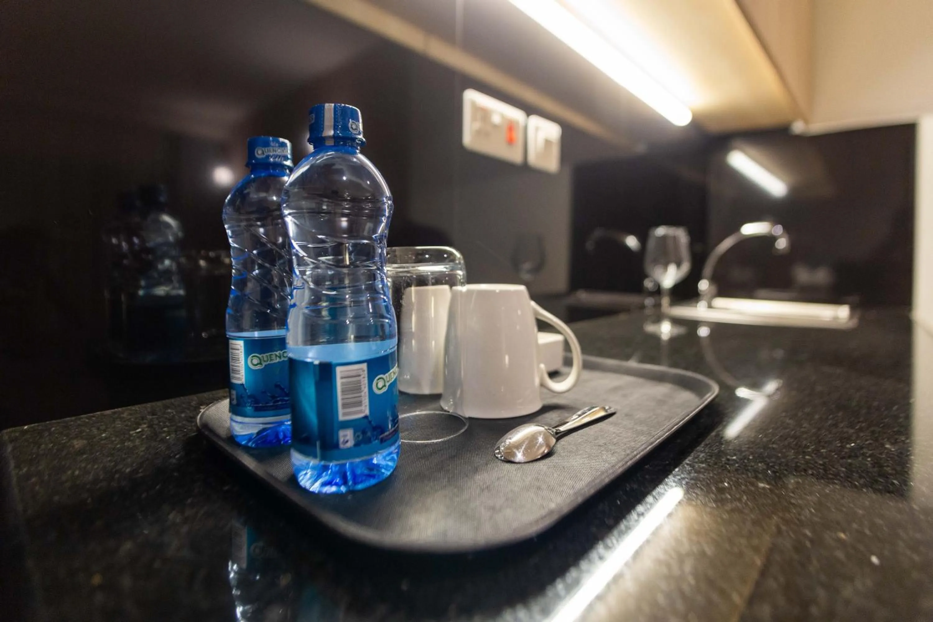 Coffee/tea facilities in Kozi Suites Nairobi Airport