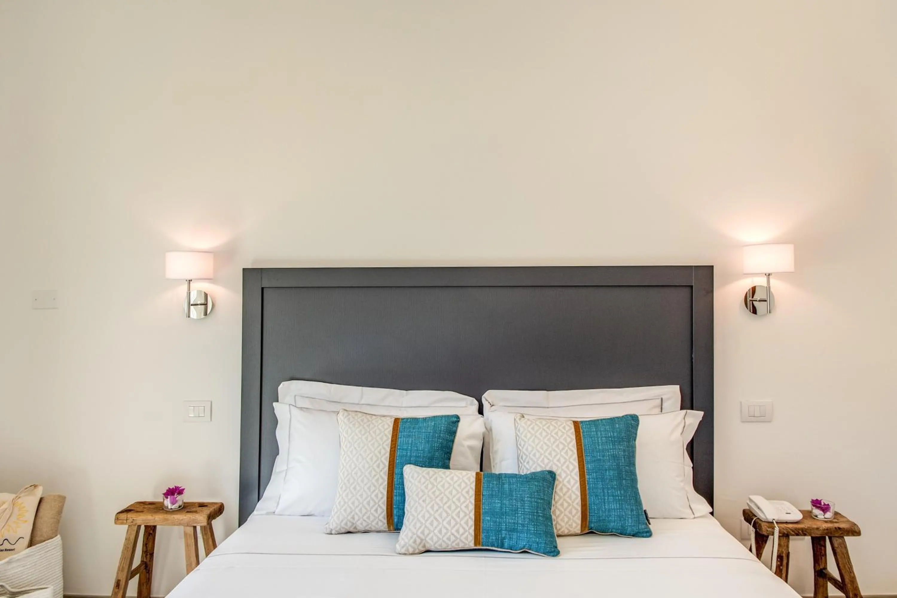 Bed in Cala Sinzias Resort