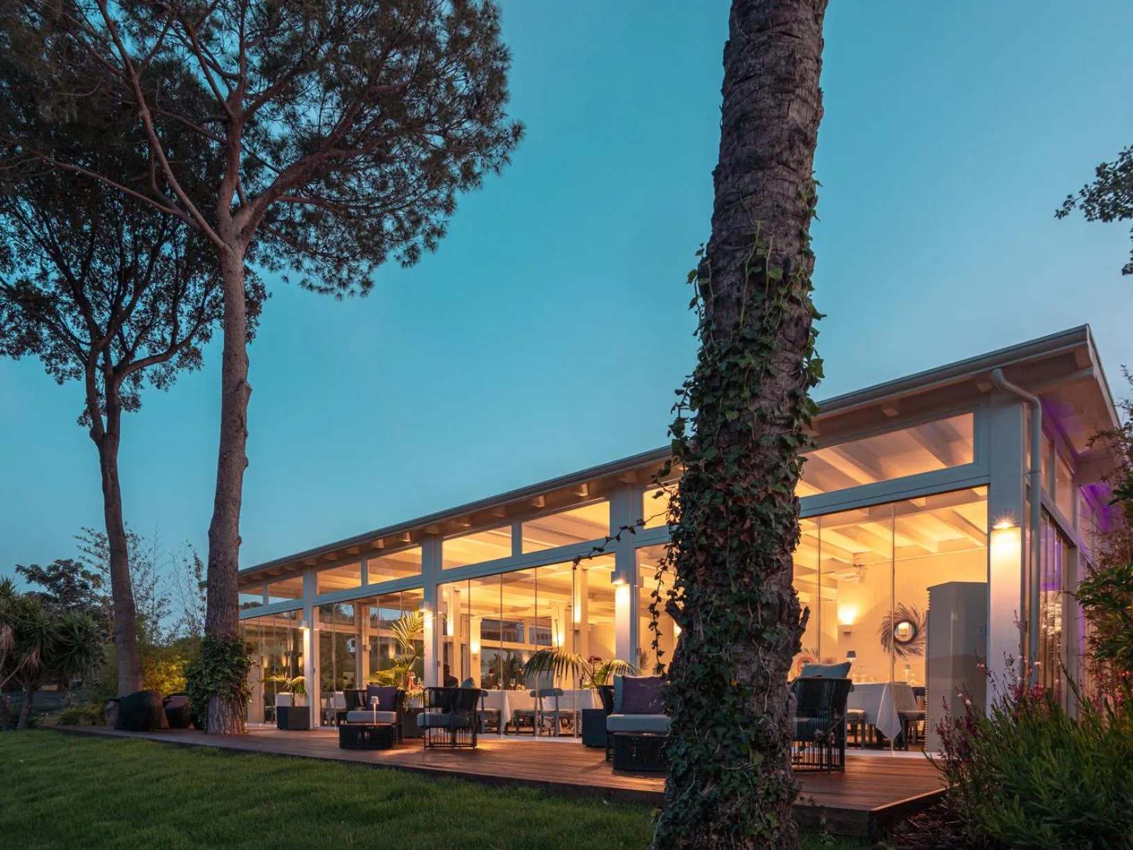 Restaurant/places to eat in Cala Sinzias Resort