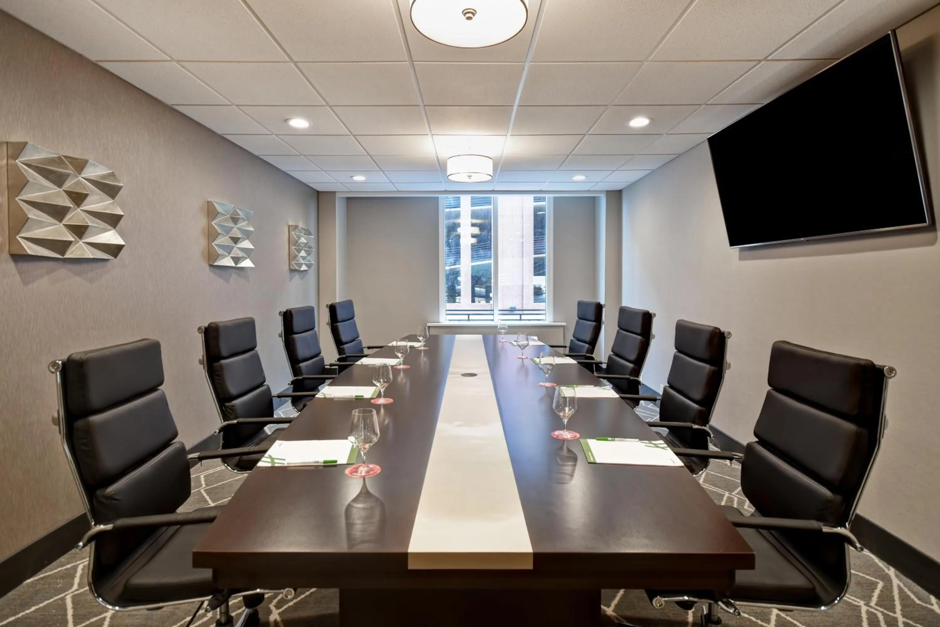 Meeting/conference room in Holiday Inn Lancaster by IHG