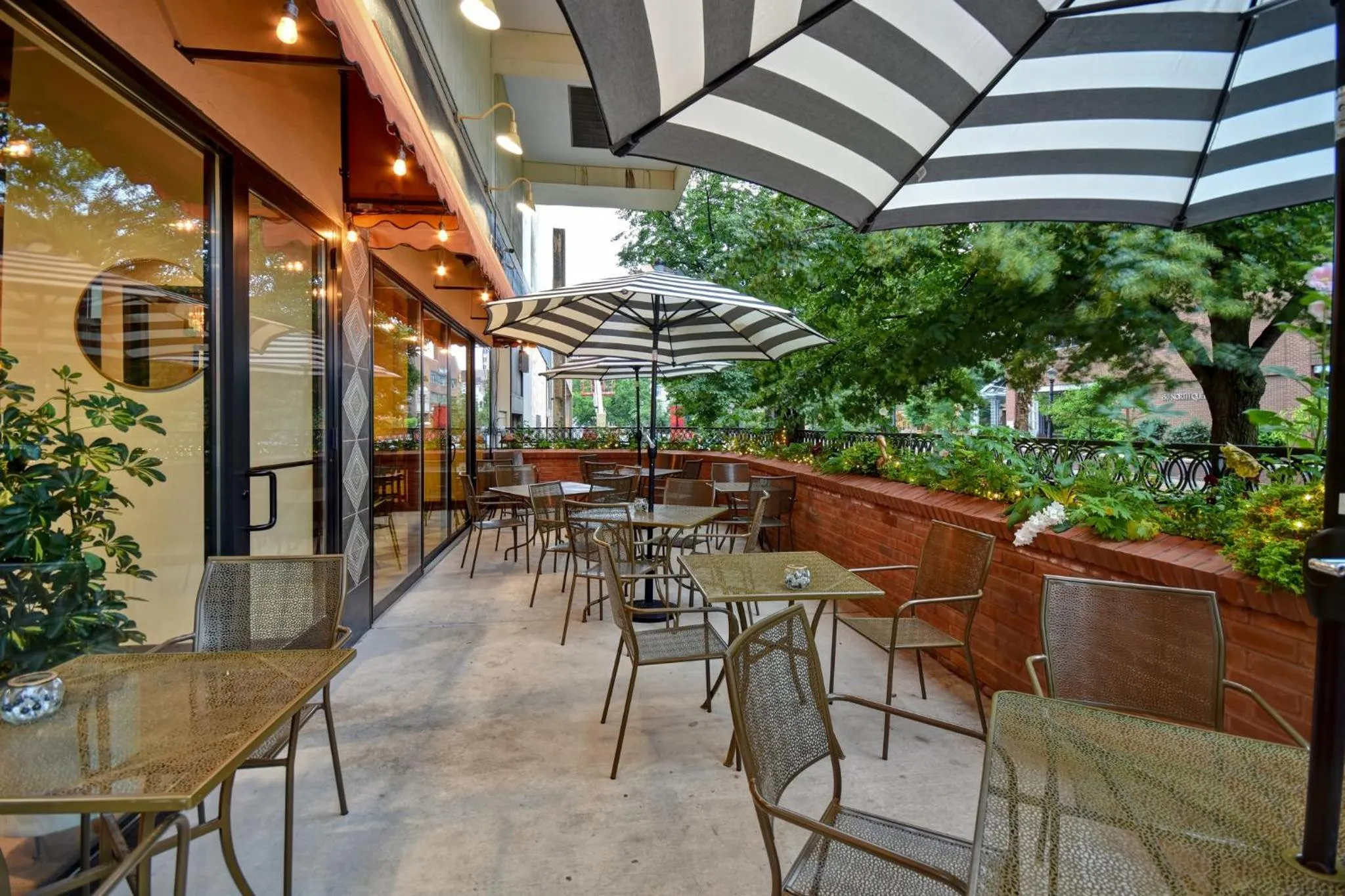 Restaurant/places to eat in Holiday Inn Lancaster by IHG