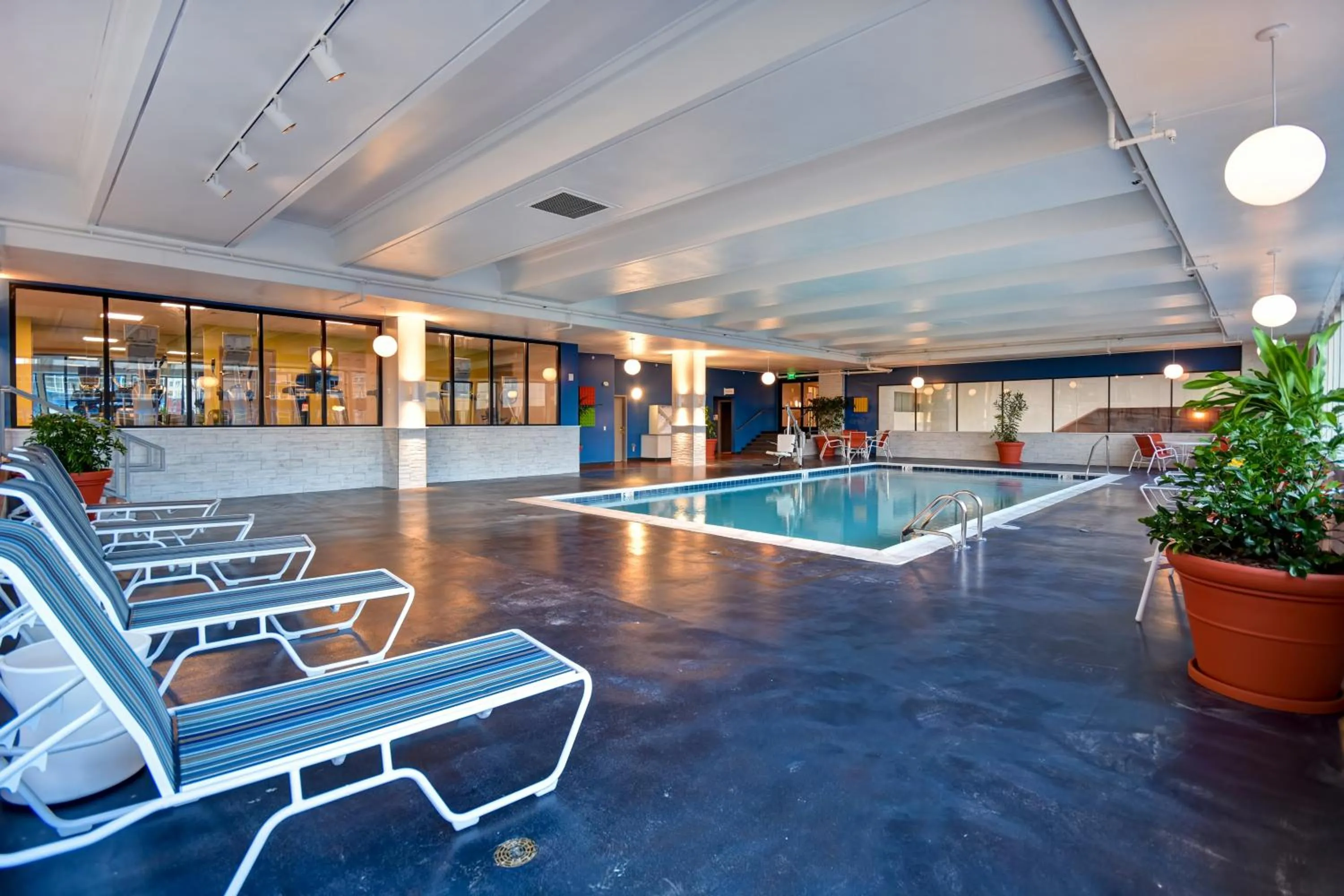 Swimming pool in Holiday Inn Lancaster by IHG