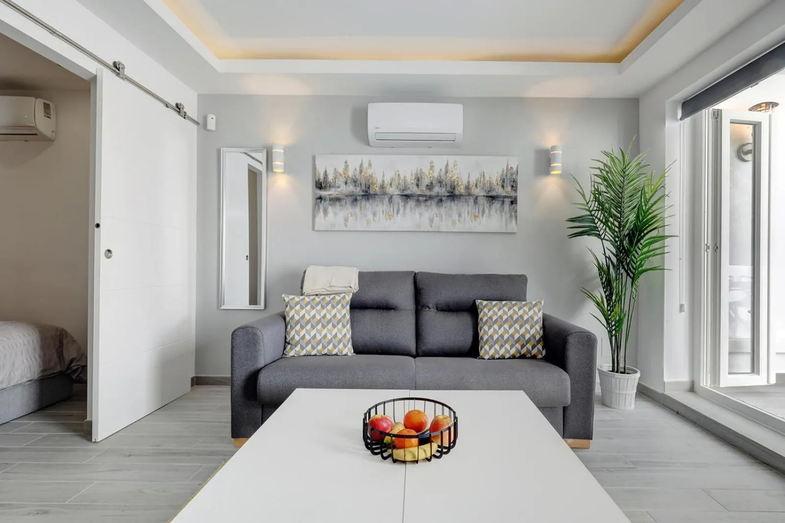 One bedroom apartment walking distance to Puerto Banus