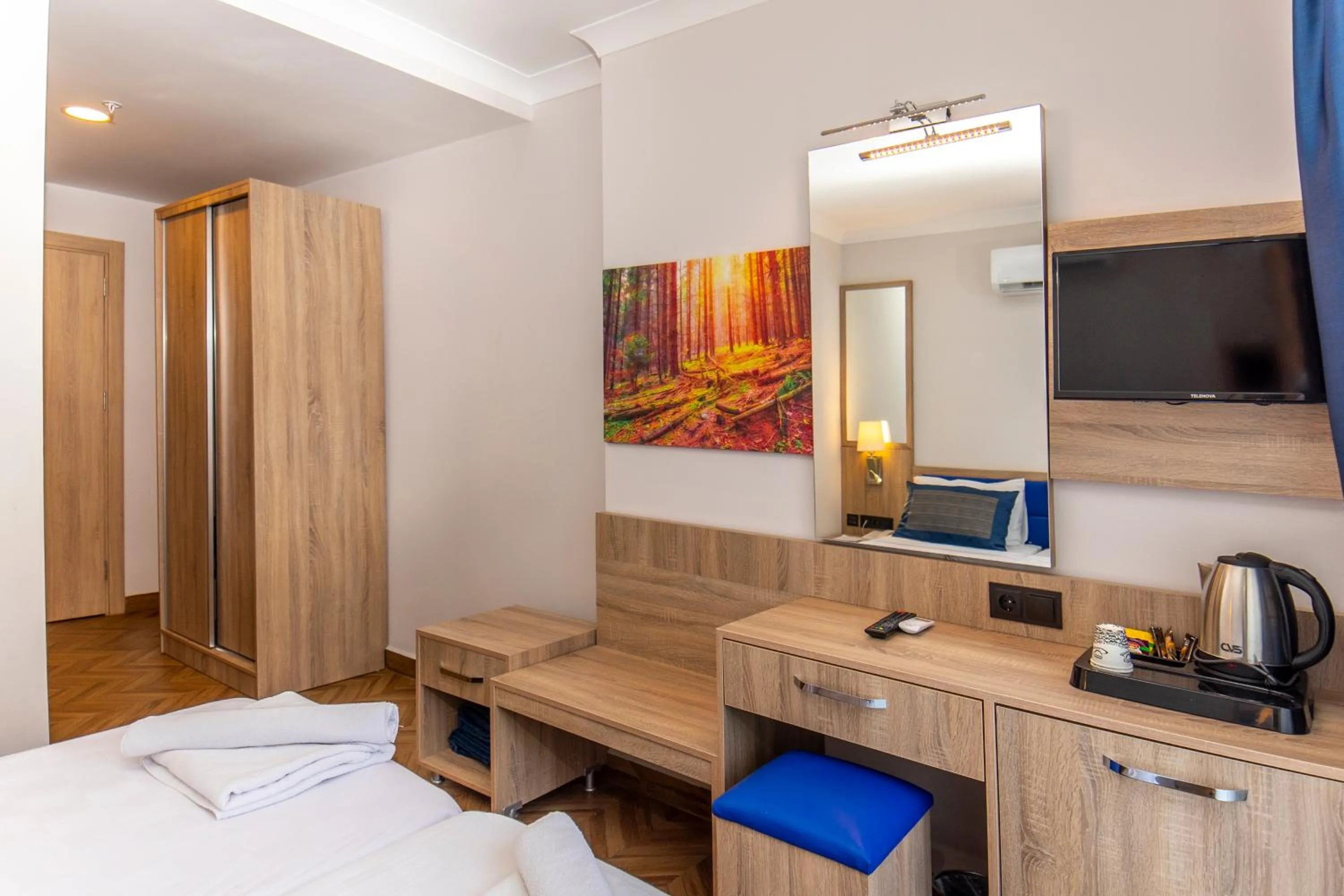 wardrobe in Relax Beach Hotel