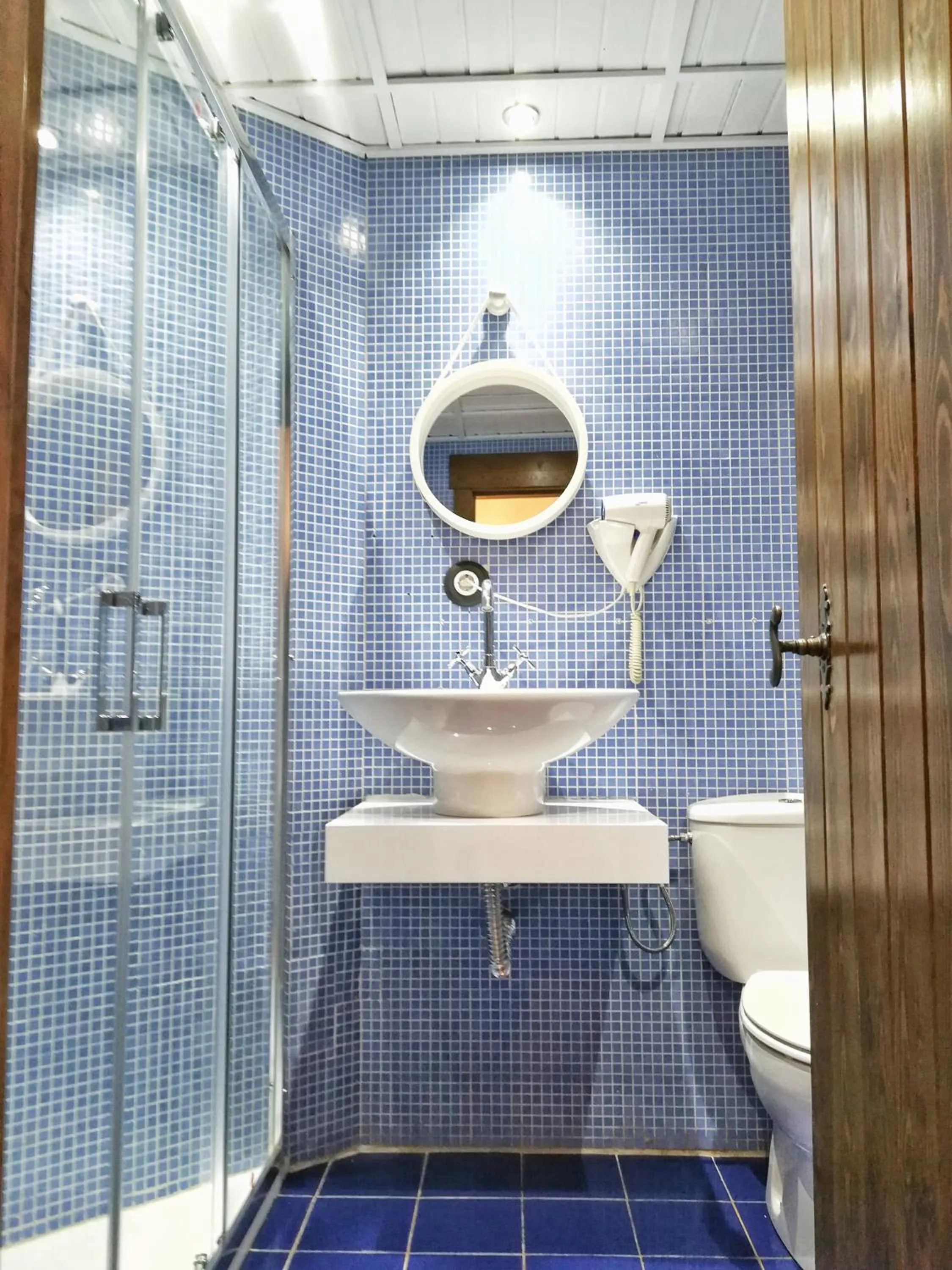 Shower in Hotel Boutique La Casa del Río