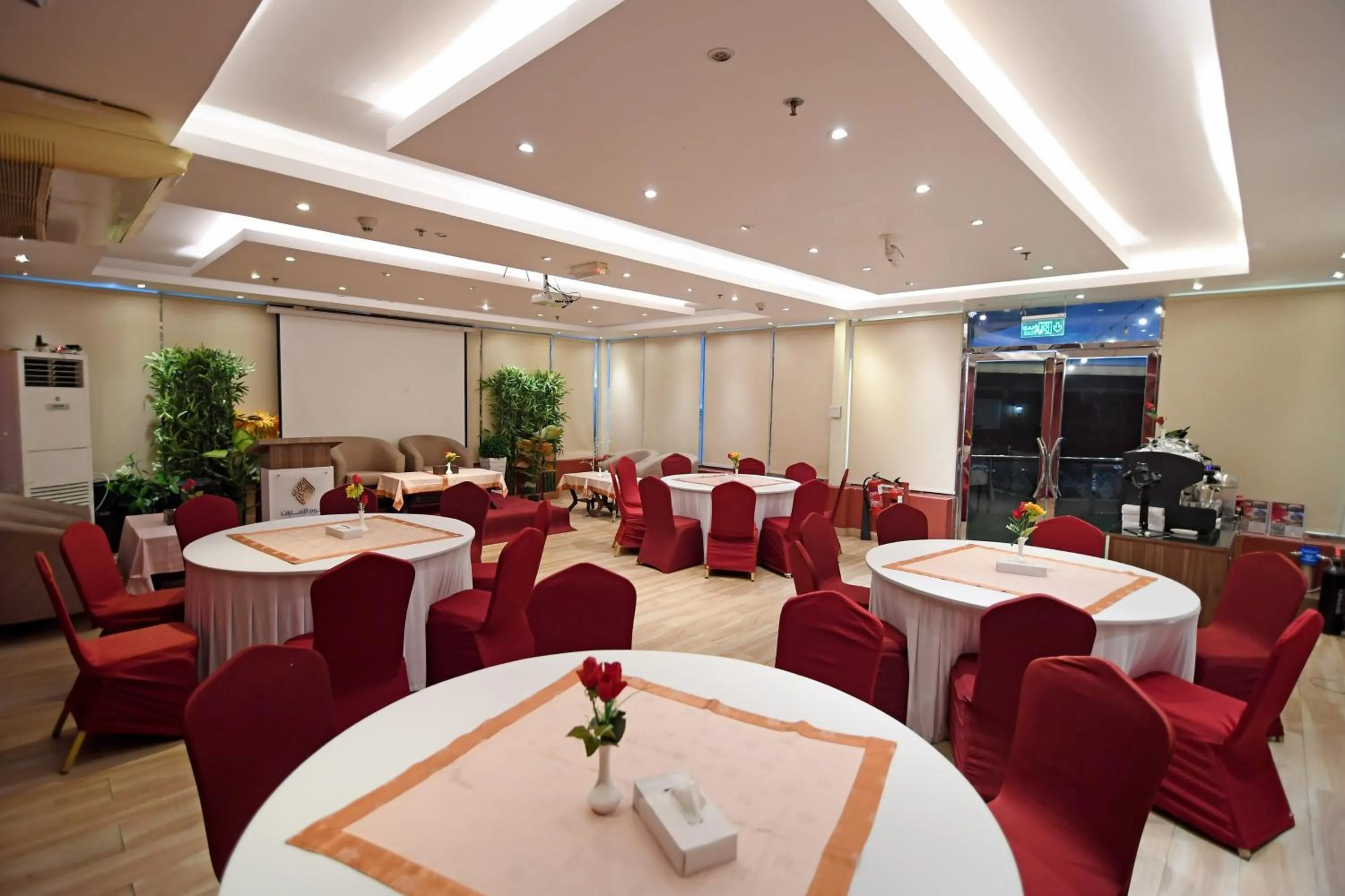 Banquet/Function facilities in Emirates Stars Hotel Apartments Dubai