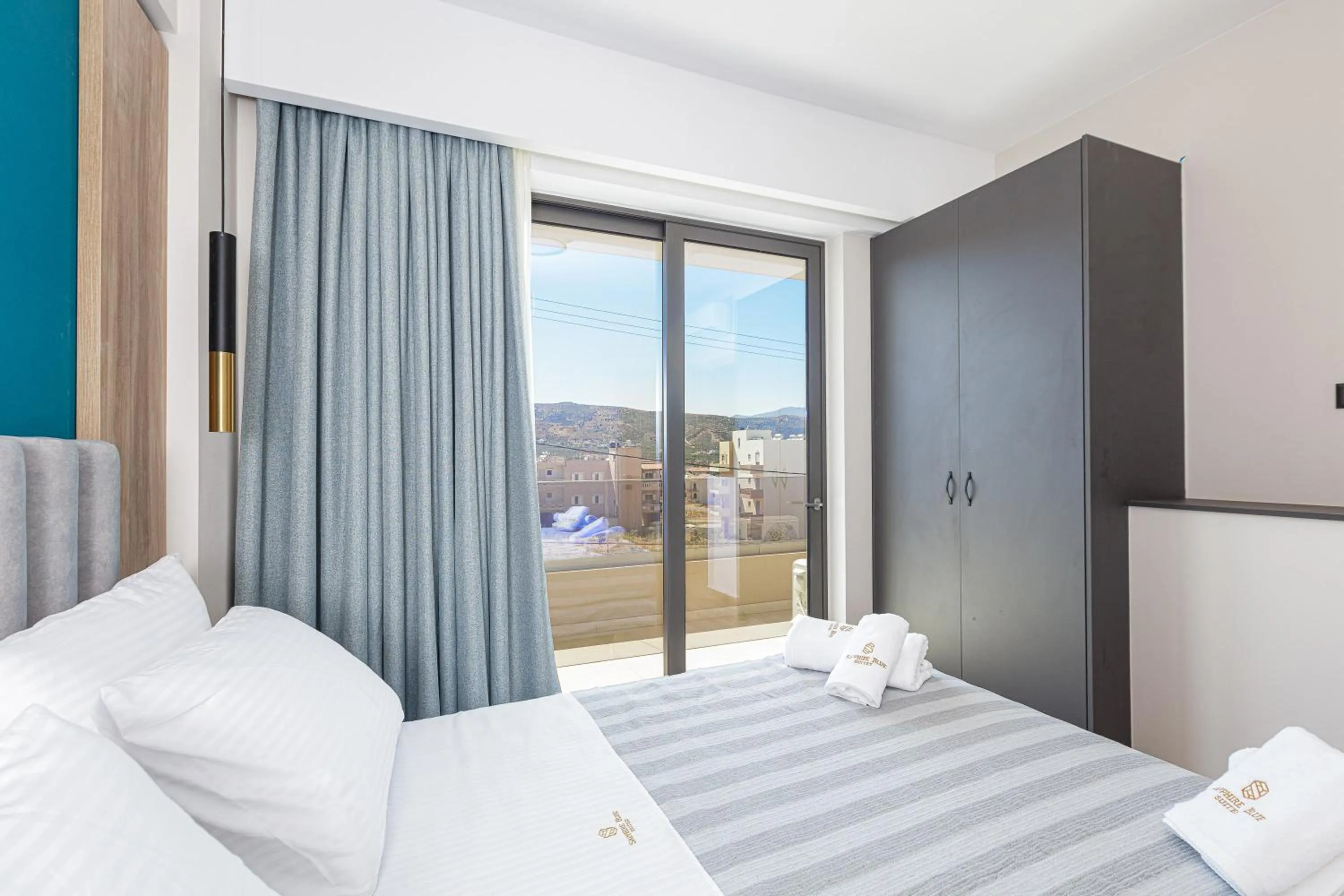 Bed in Sapphire Blue Suites