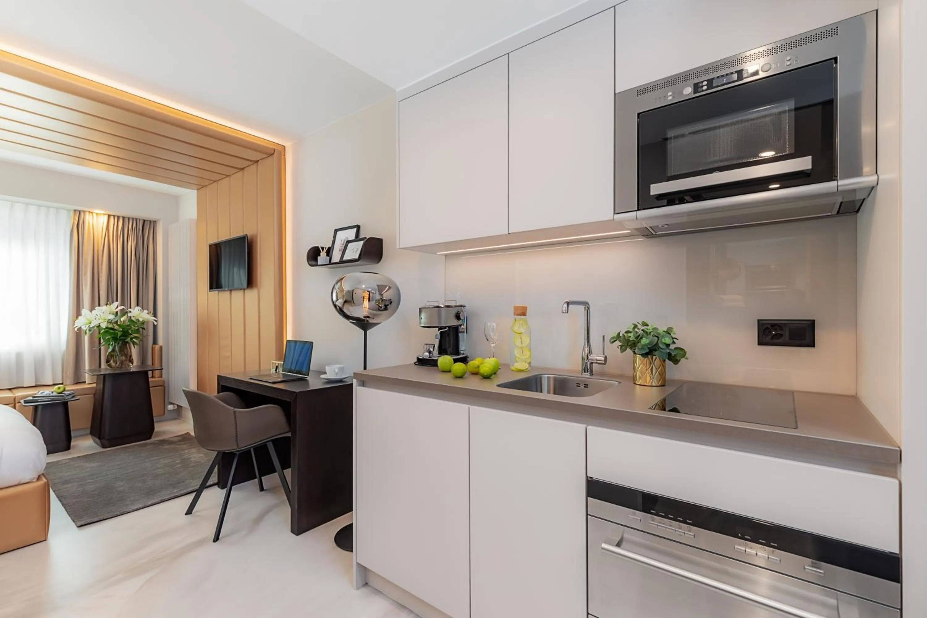 Kitchen or kitchenette in VISIONAPARTMENTS Basel - contactless check-in