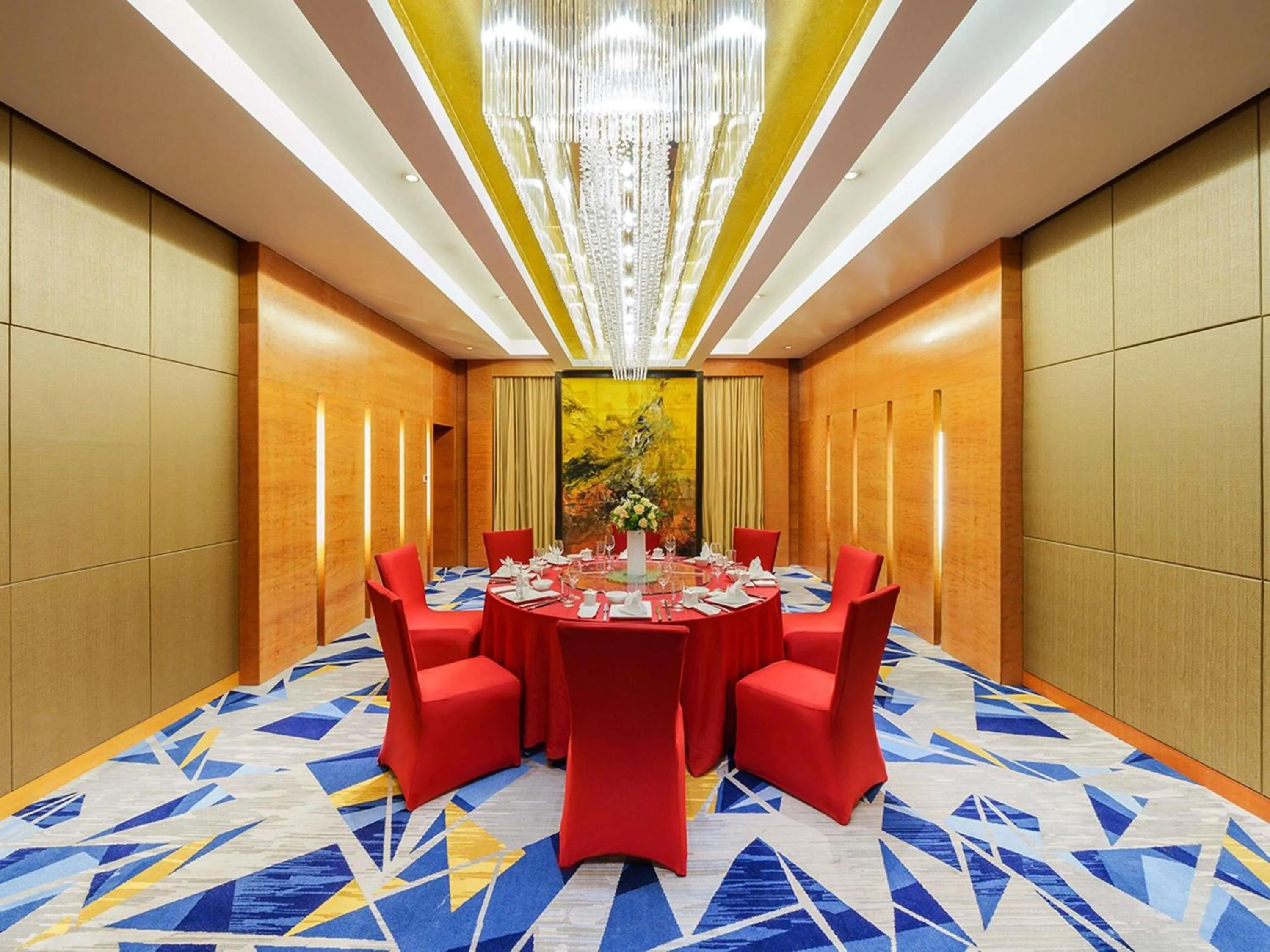 Meeting/conference room in Swissôtel Grand Shanghai - Stroll down West Nanjing Road and soak in downtown Shanghai vibrancy