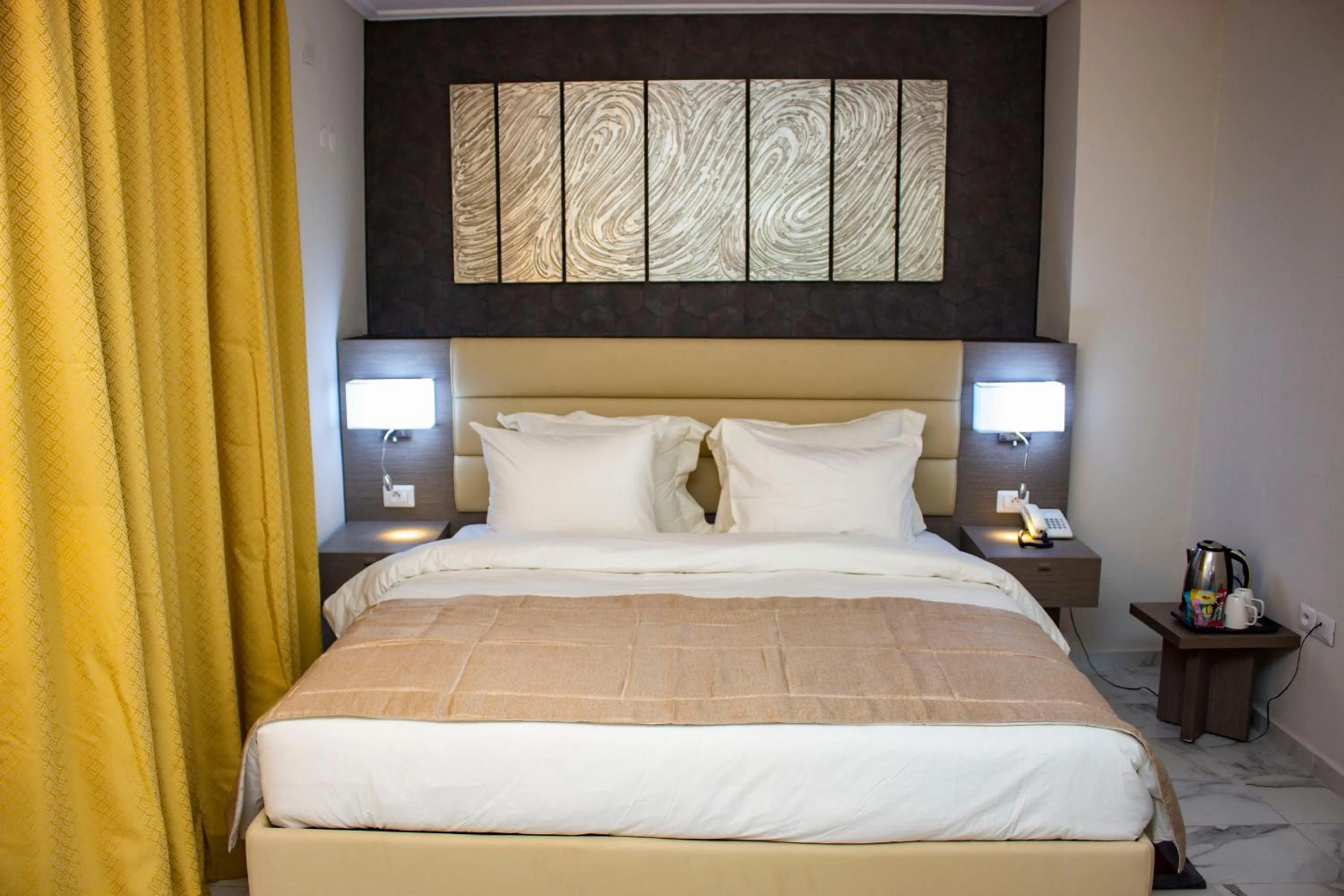 Family, Bed in MERINA HOTEL