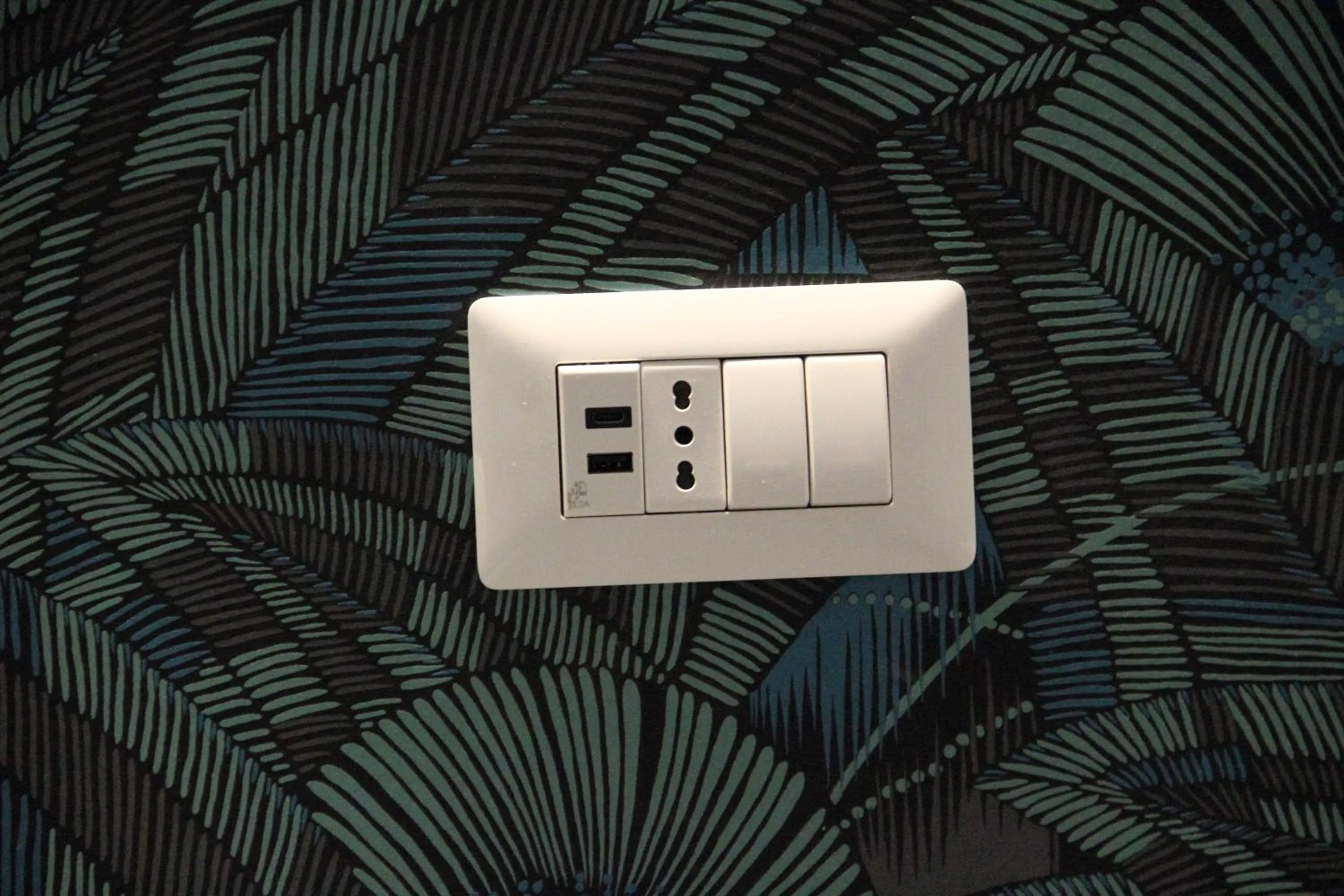 Vite 99 spanish steps room