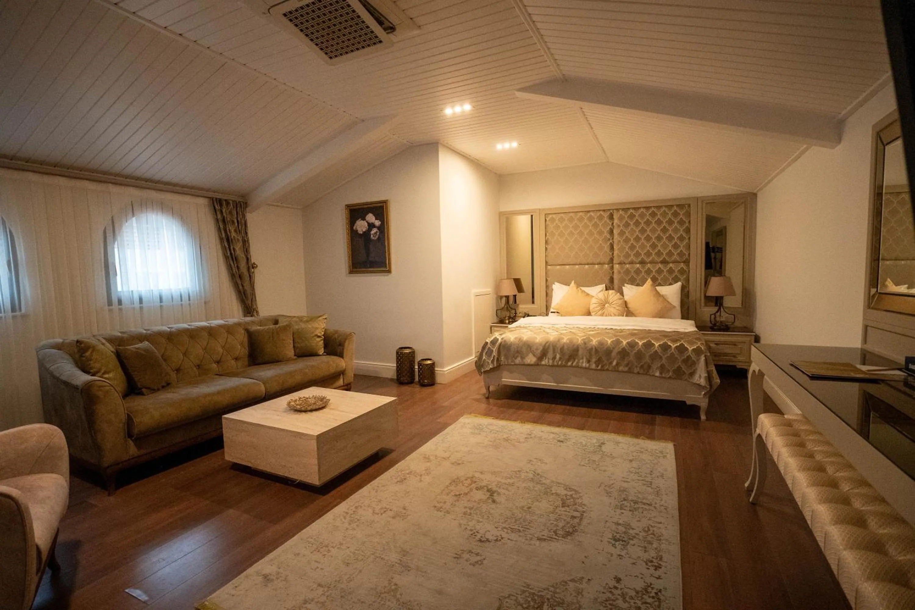 Bed in BANDIRMA PALAS OTEL