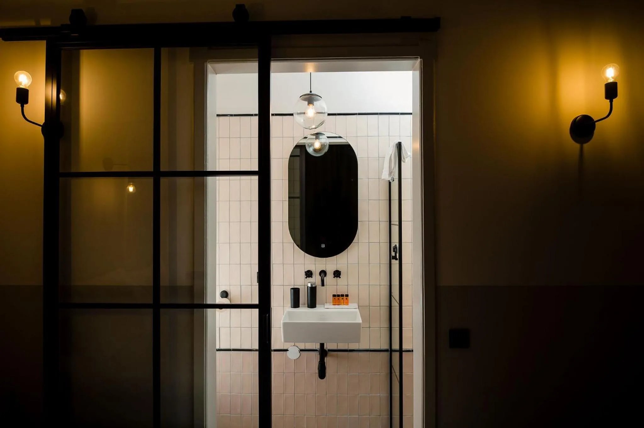 Bathroom in Mr.Lewis Rotterdam