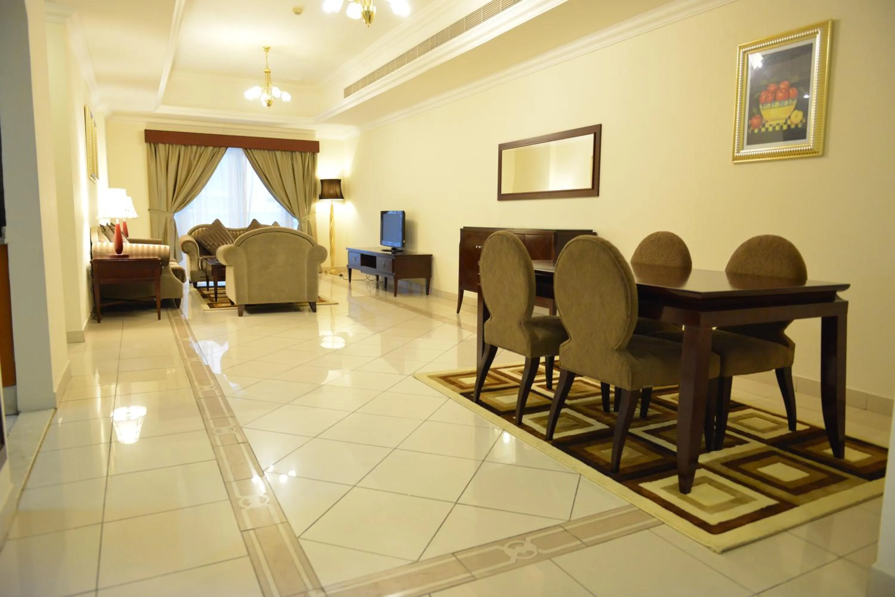Dining area in Al Manar Hotel Apartments