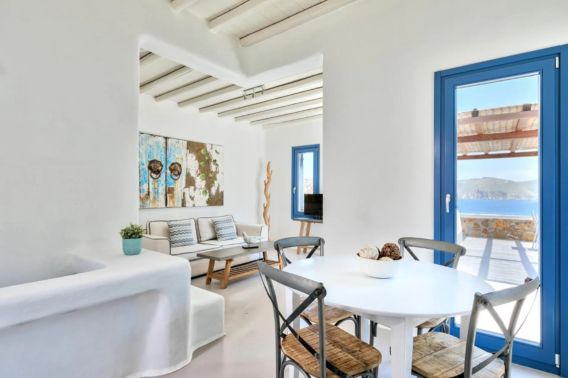 Living room in Mykonos Panormos Villas