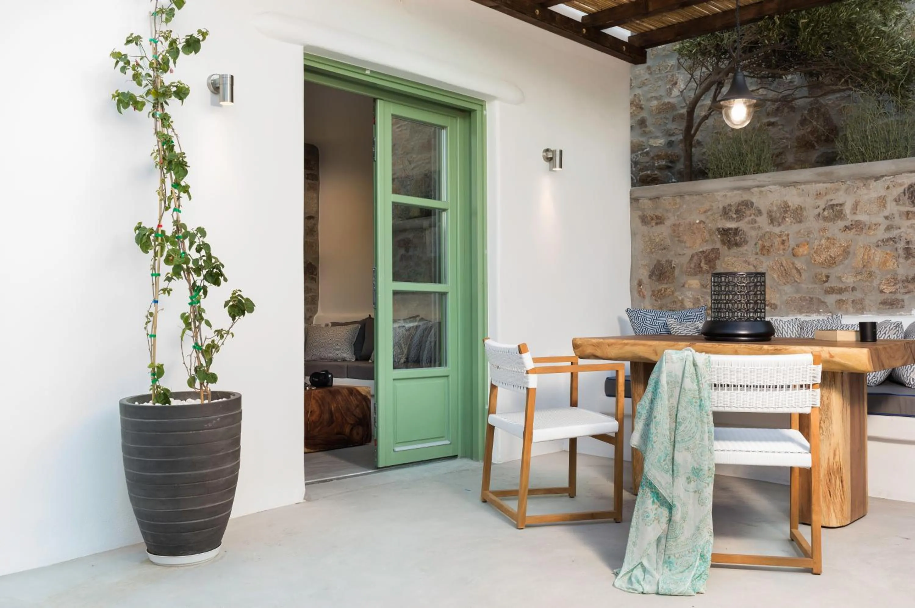 Property building in Mykonos Panormos Villas