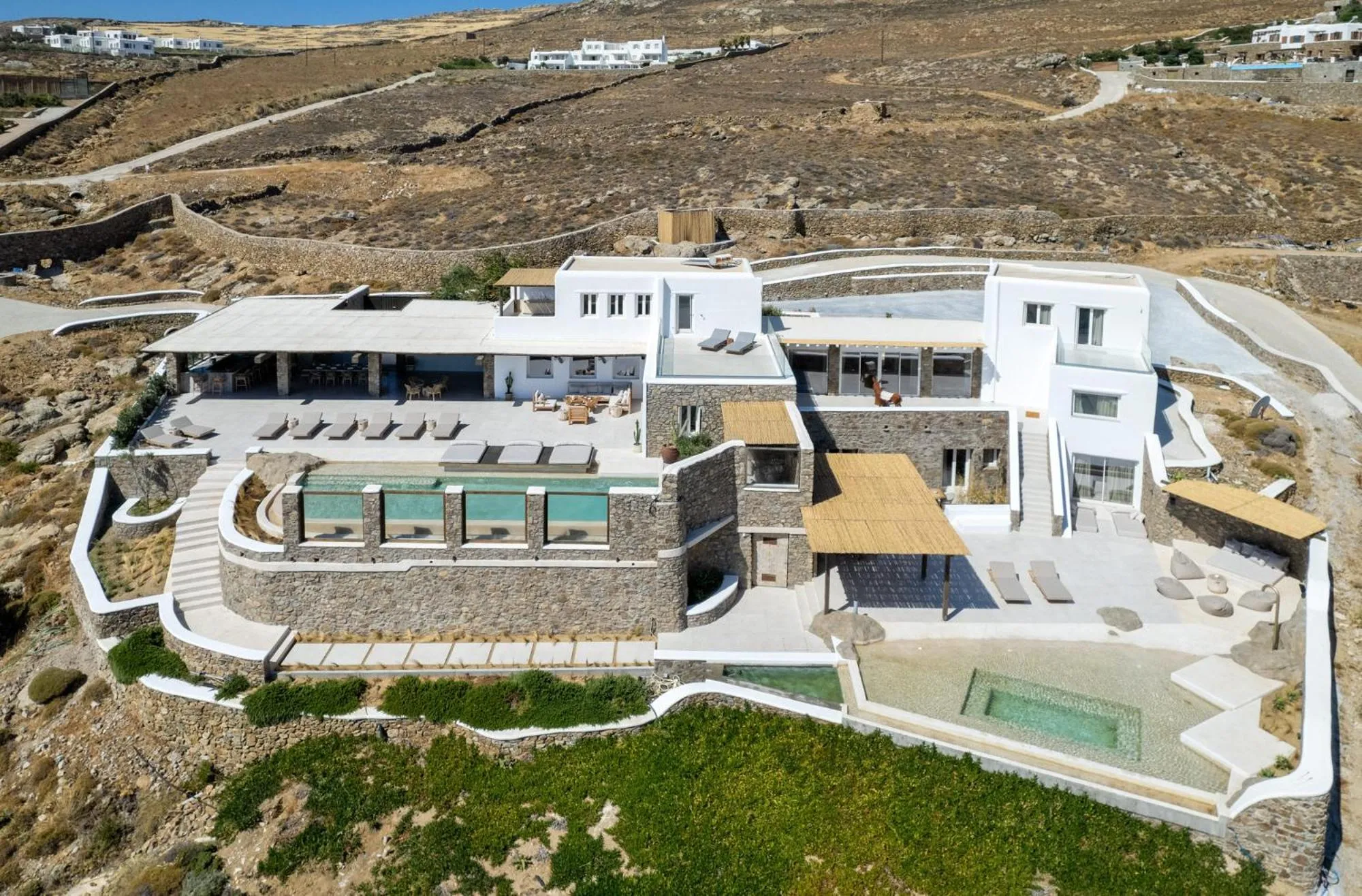 Property building in Mykonos Panormos Villas