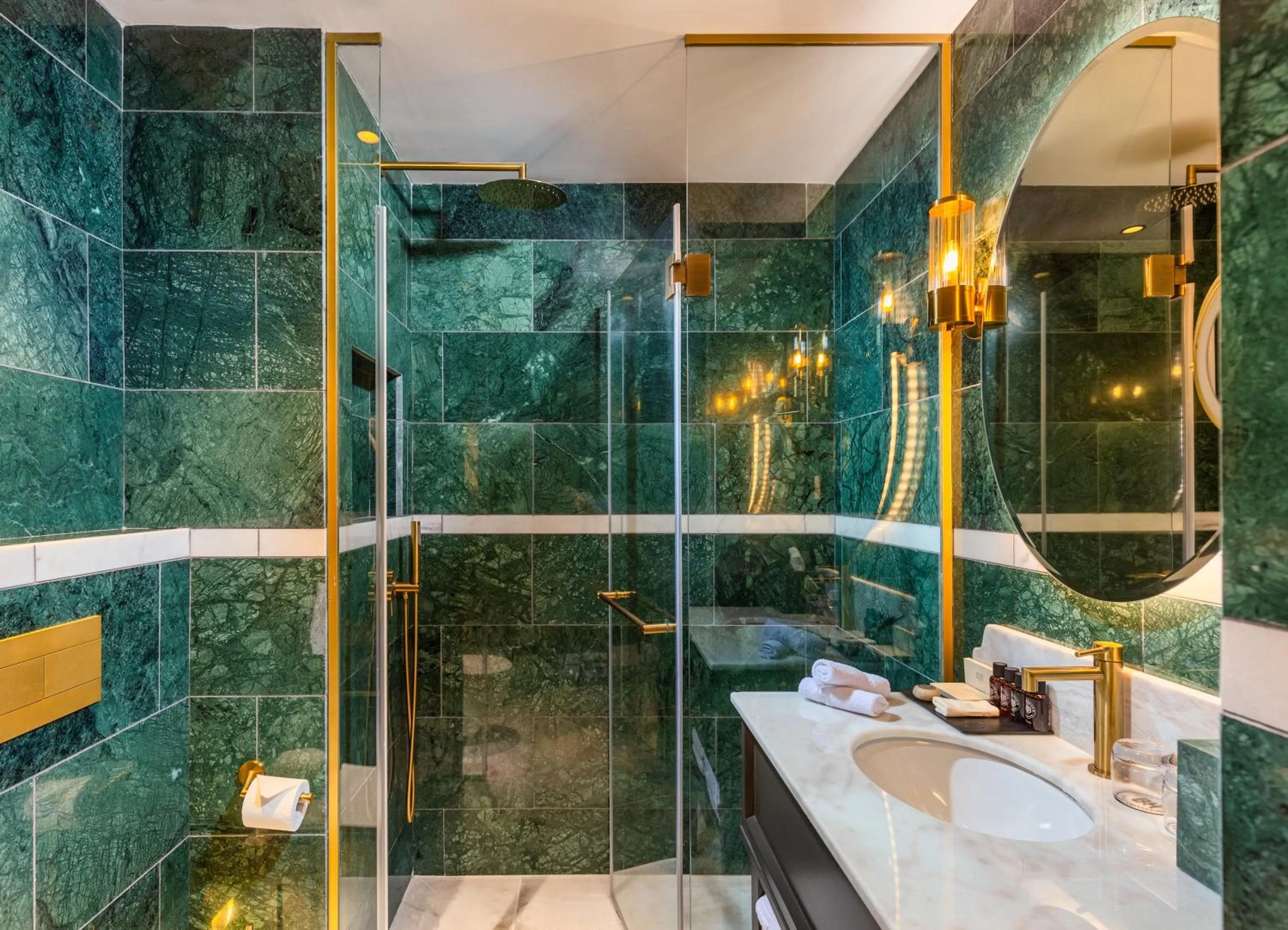 Bathroom in Debrah Brown, a member of Brown Hotels