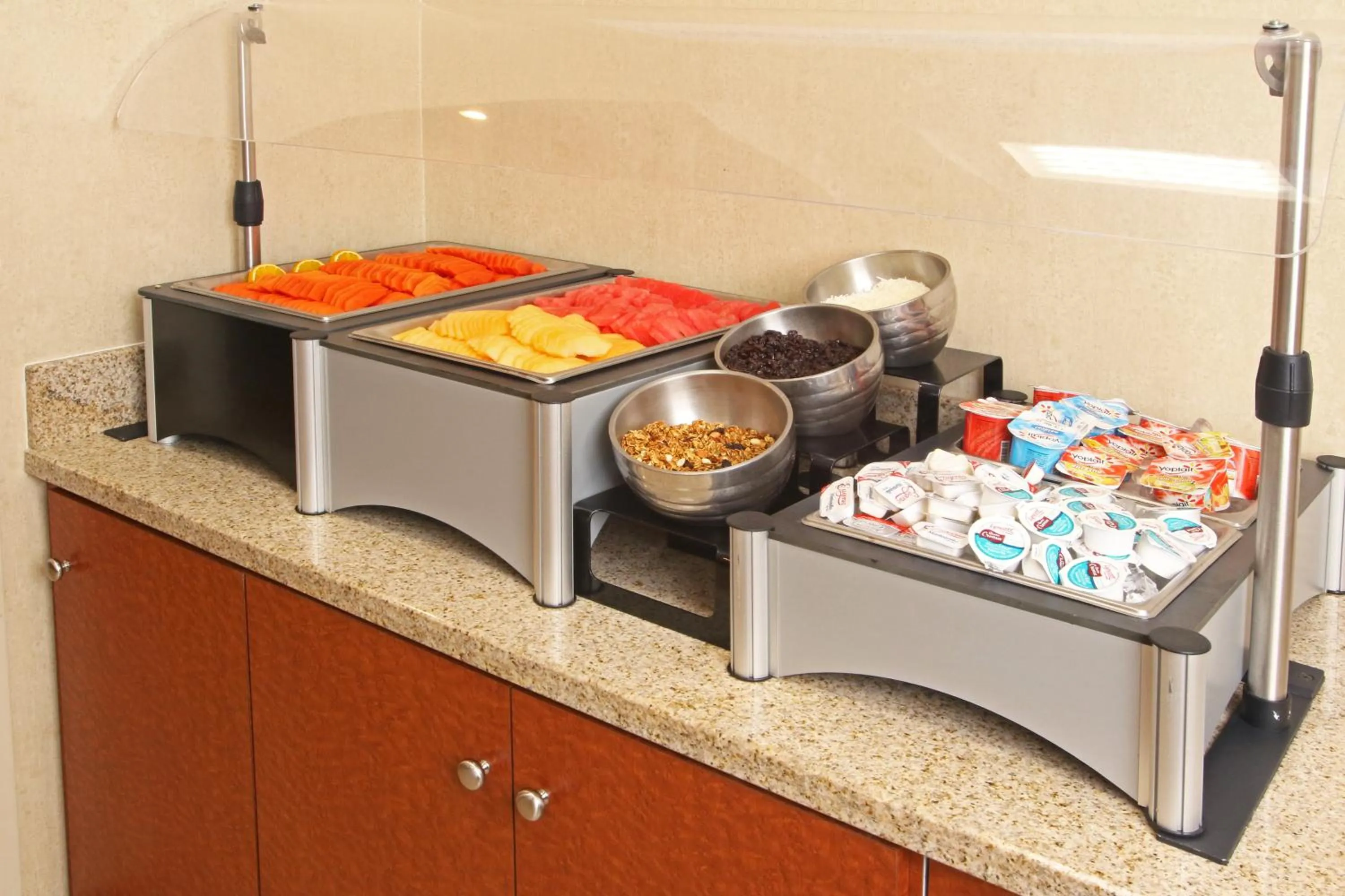 Restaurant/places to eat in Holiday Inn Express & Suites Cuernavaca by IHG