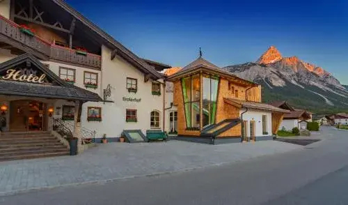 Hotel Tirolerhof - Familotel Zugspitze Hotel Tirolerhof - Familotel Zugspitze