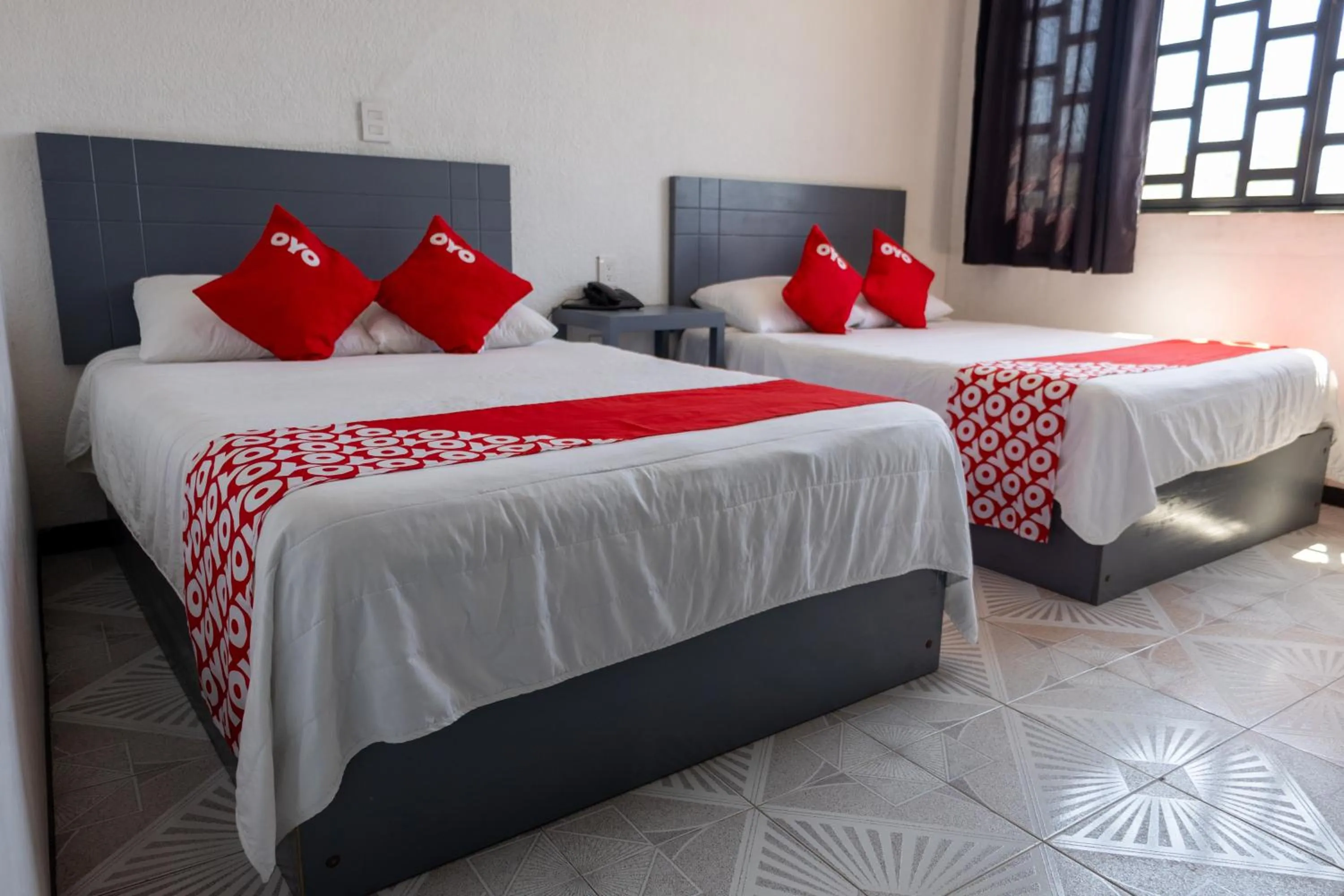Hotel Puerta Sur