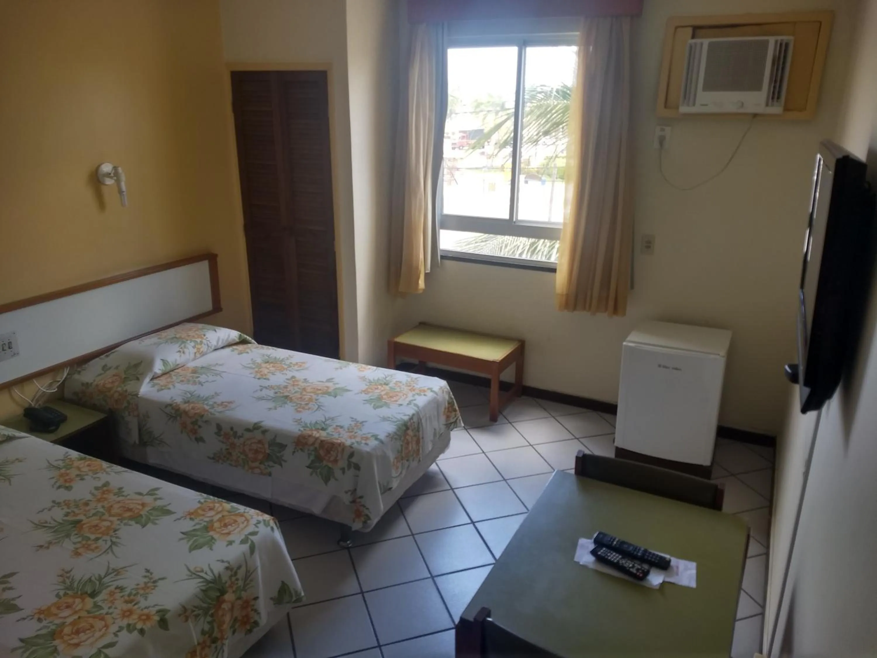 Bed in Nascimento Praia Hotel