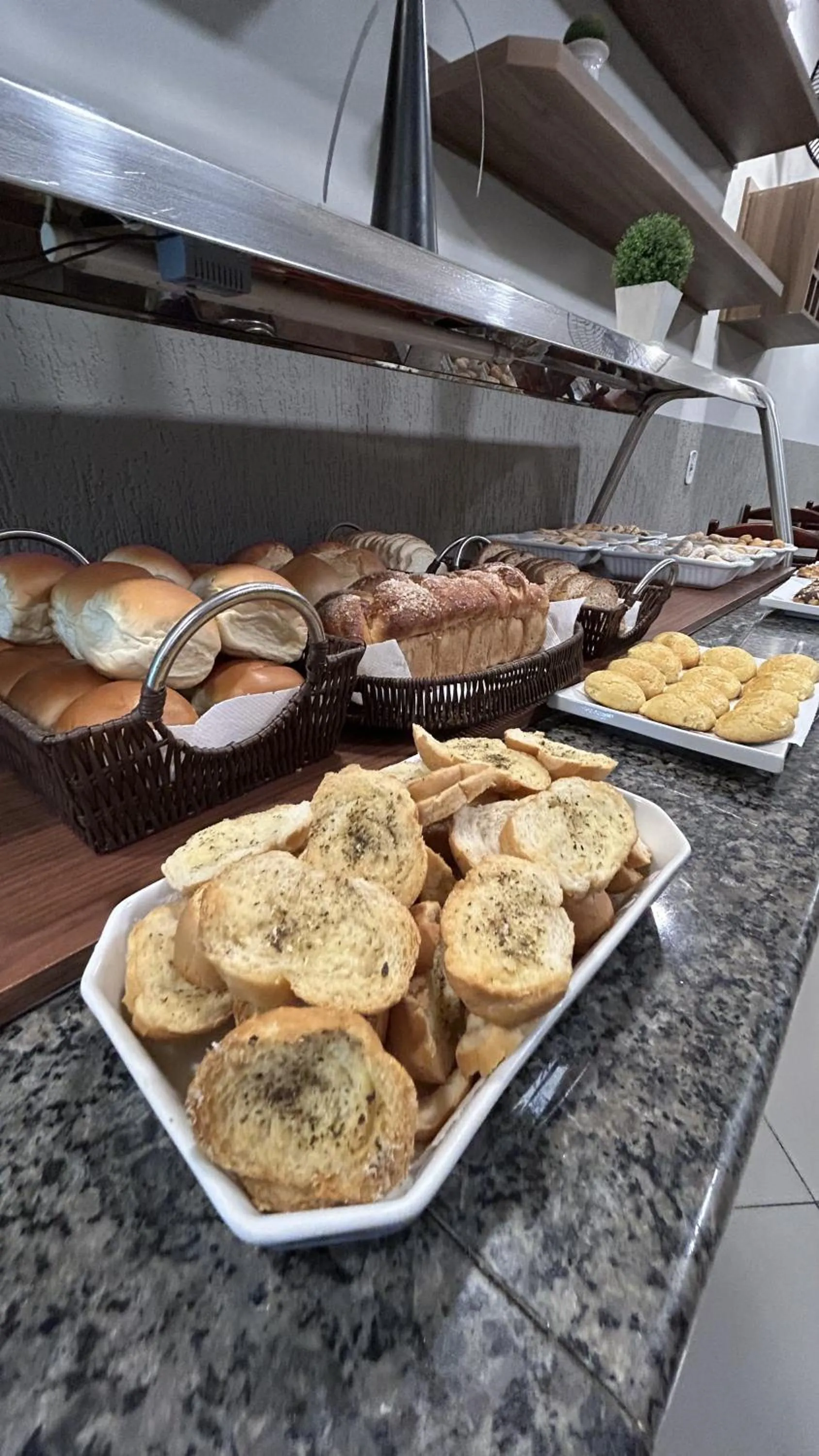 Buffet breakfast in Hotel Capital da Fe