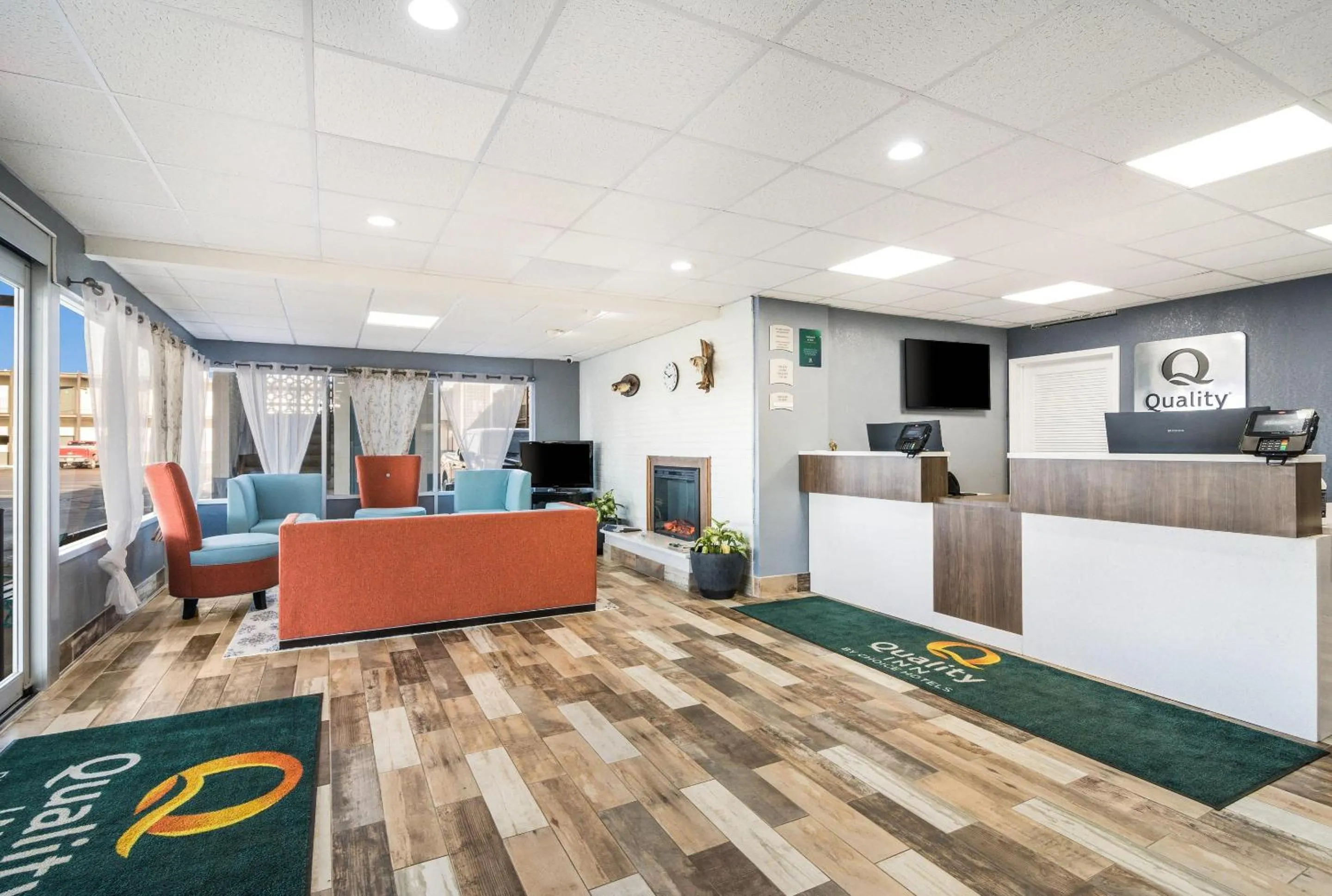 Lobby or reception in Quality Inn - On The Lake Clarksville-Boydton