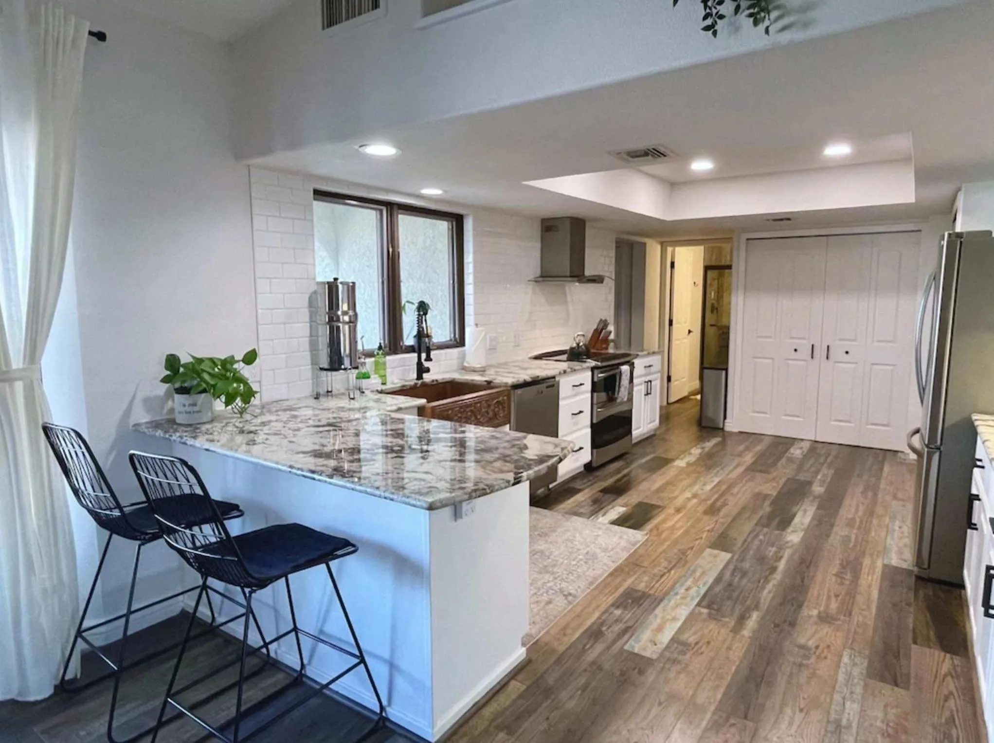 Trendy Desert Getaway Pool, Spa, Game Room