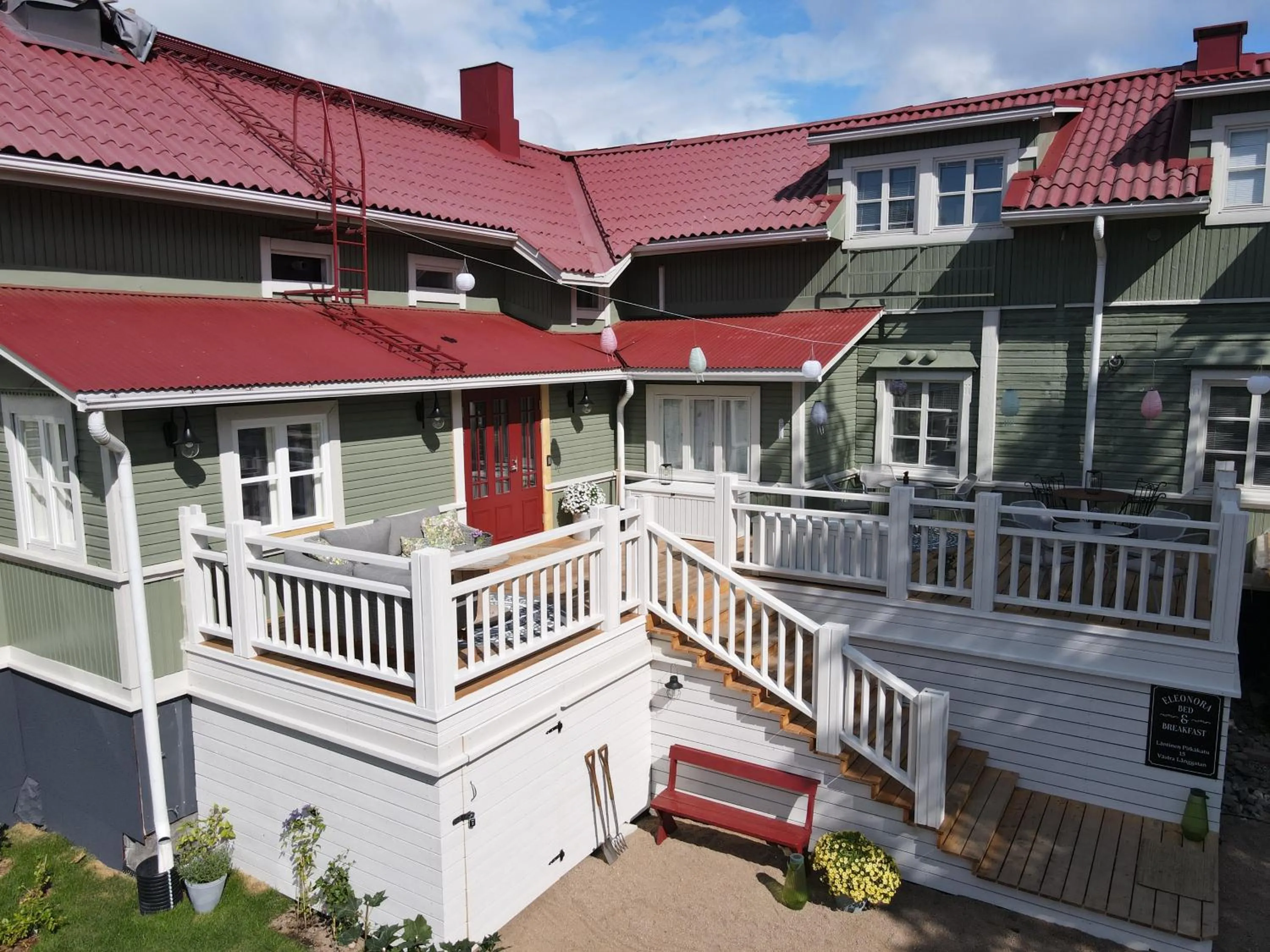 Property building in Eleonora Bed & Breakfast