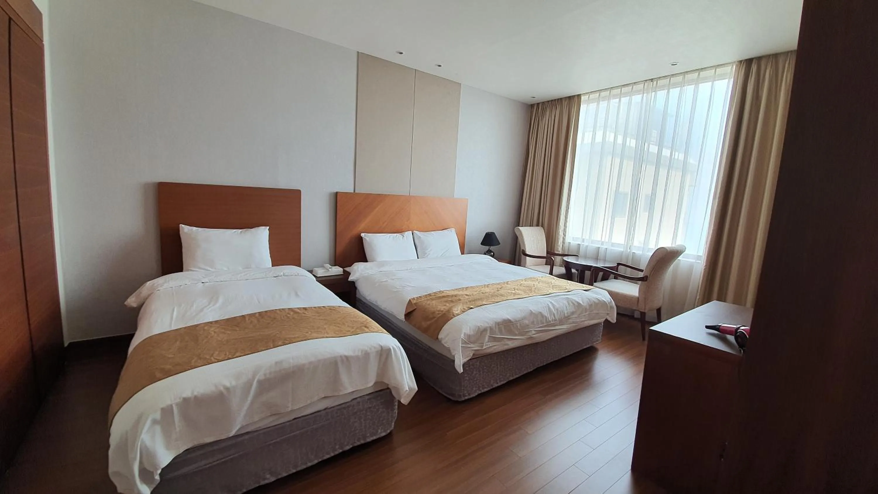 Bed in Gyungpo Beach Hotel