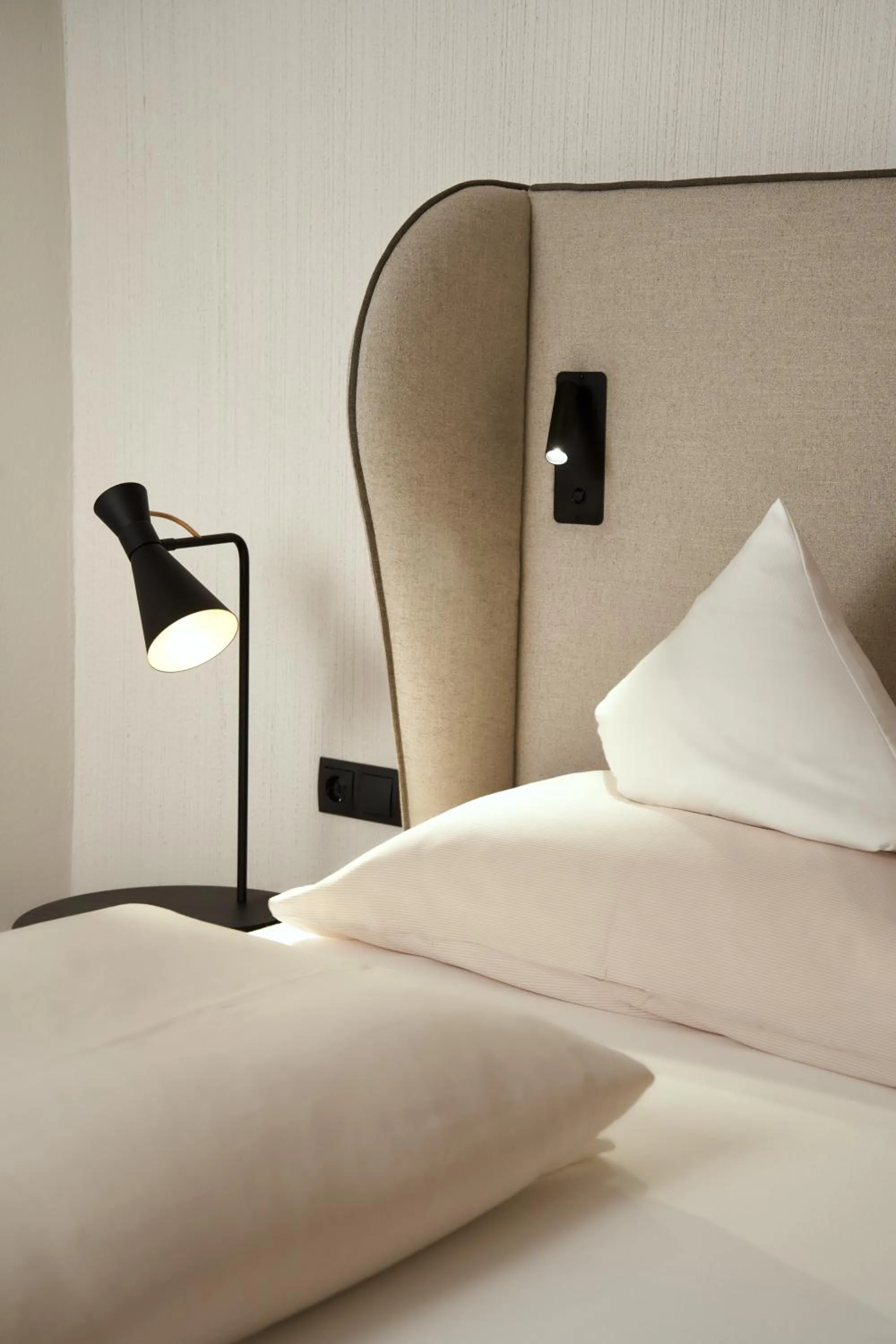 Photo of the whole room, Bed in Brugger's Genießerhotel Lanersbacherhof