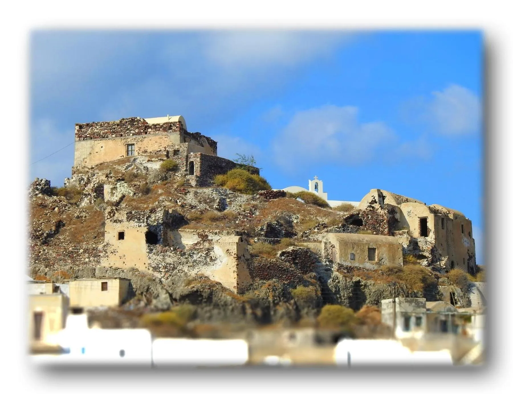 Neighbourhood in Golden Stone Santorini Suites